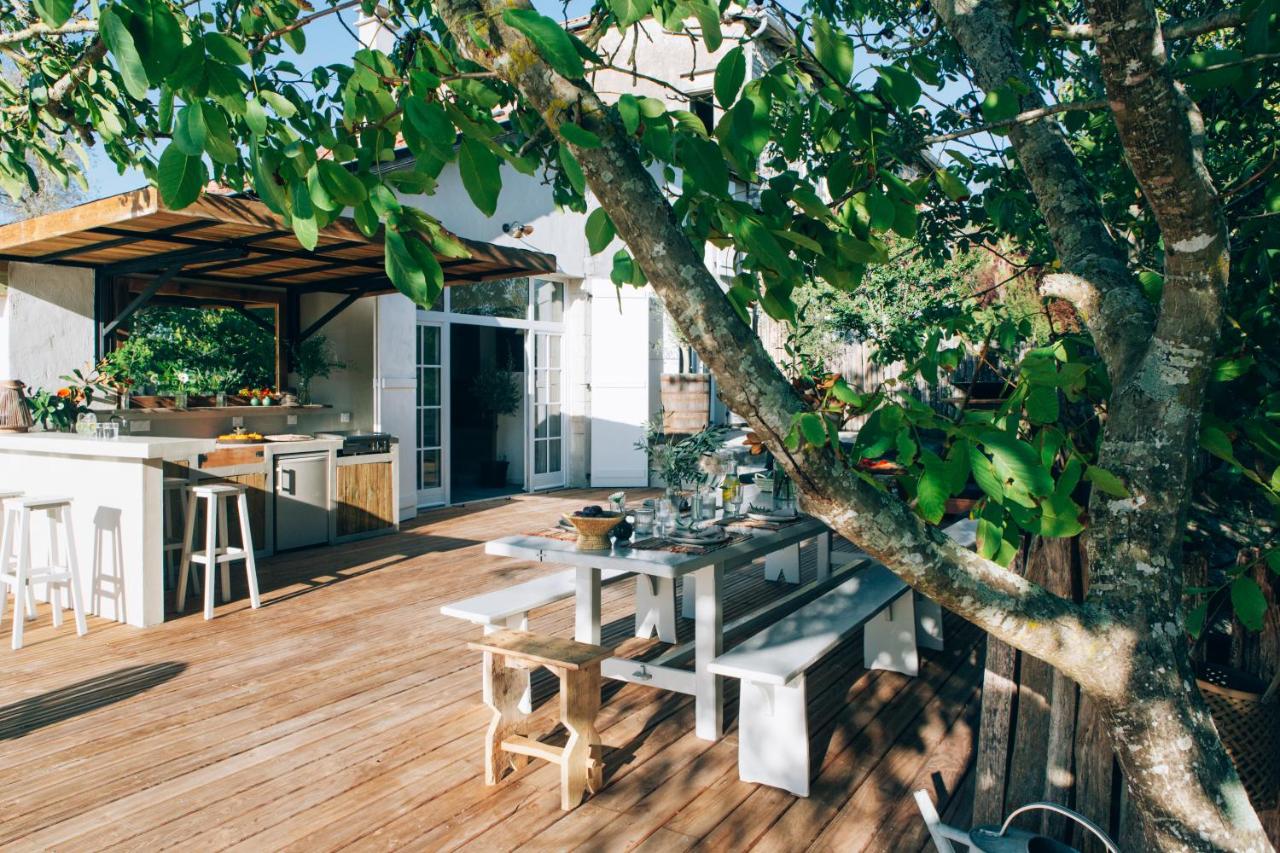 terrasse avec cuisine d terrasse avec cuisine d'été Domaine de l'Ermitage