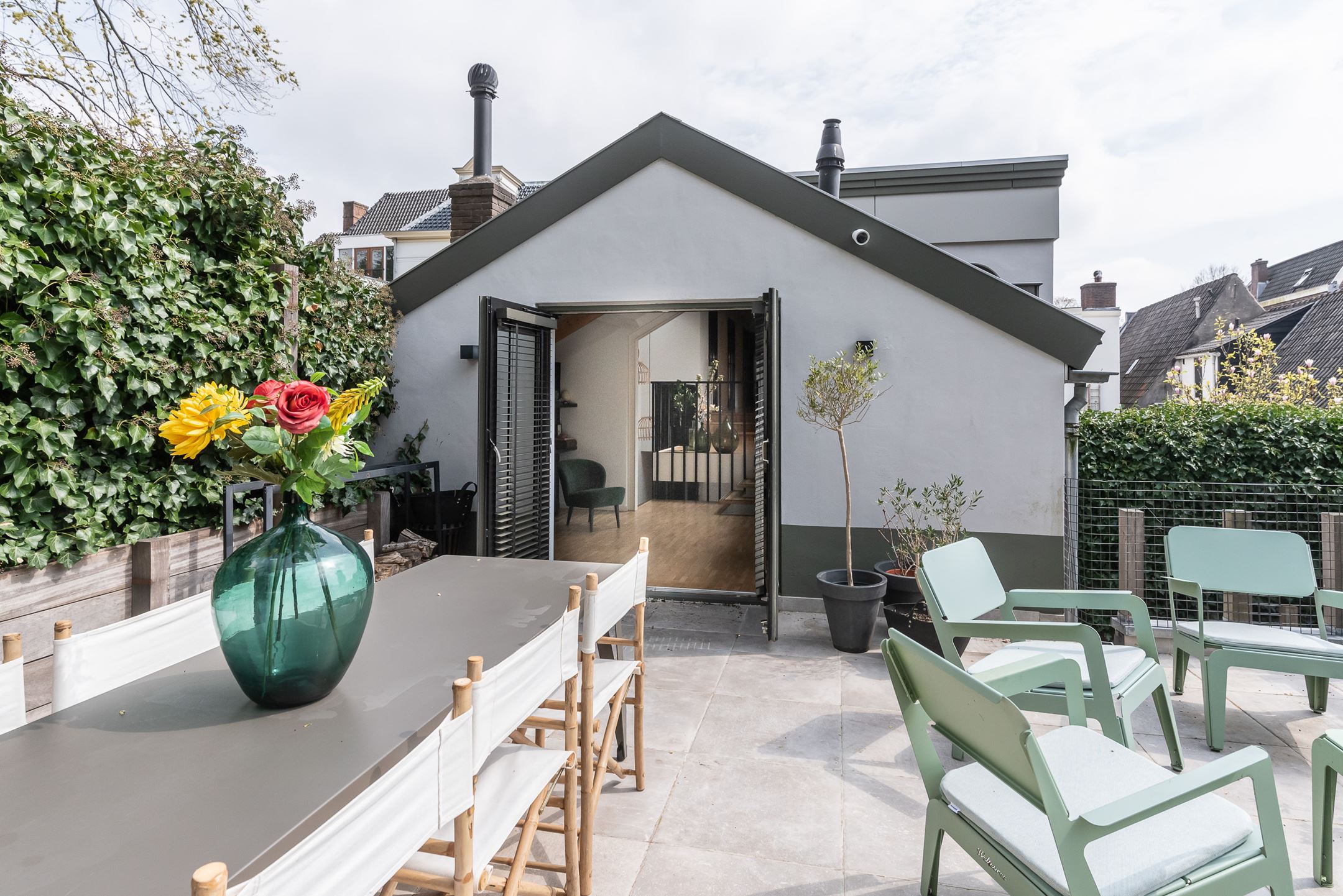 terrasse décoration contemporaine maison rénovée terrasse décoration contemporaine maison rénovée