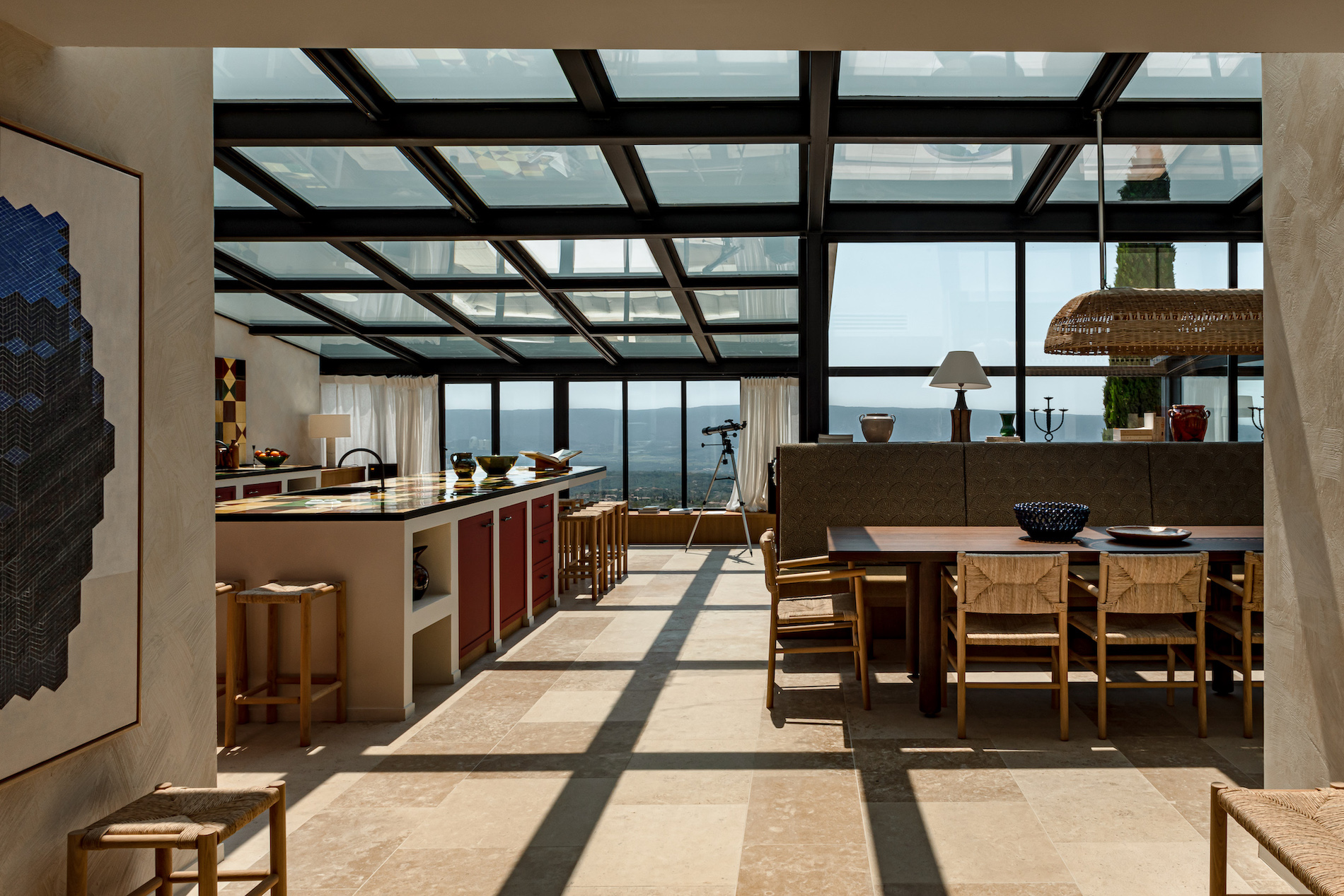 cuisine et salle à manger décoration contemporaine Les Hauts de Gordes