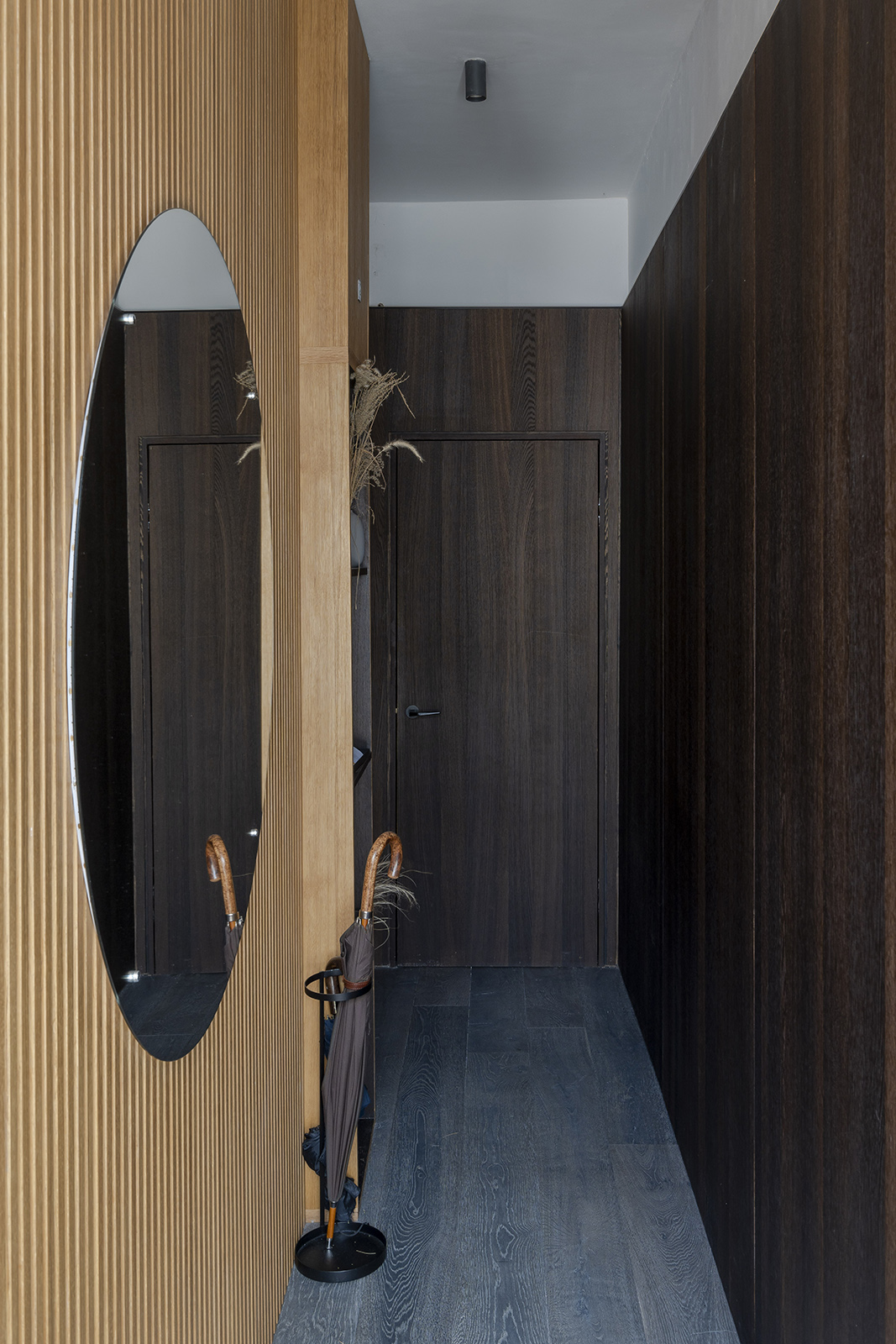 entrée mur tasseaux de bois décoration contemporaine entrée mur tasseaux de bois décoration contemporaine