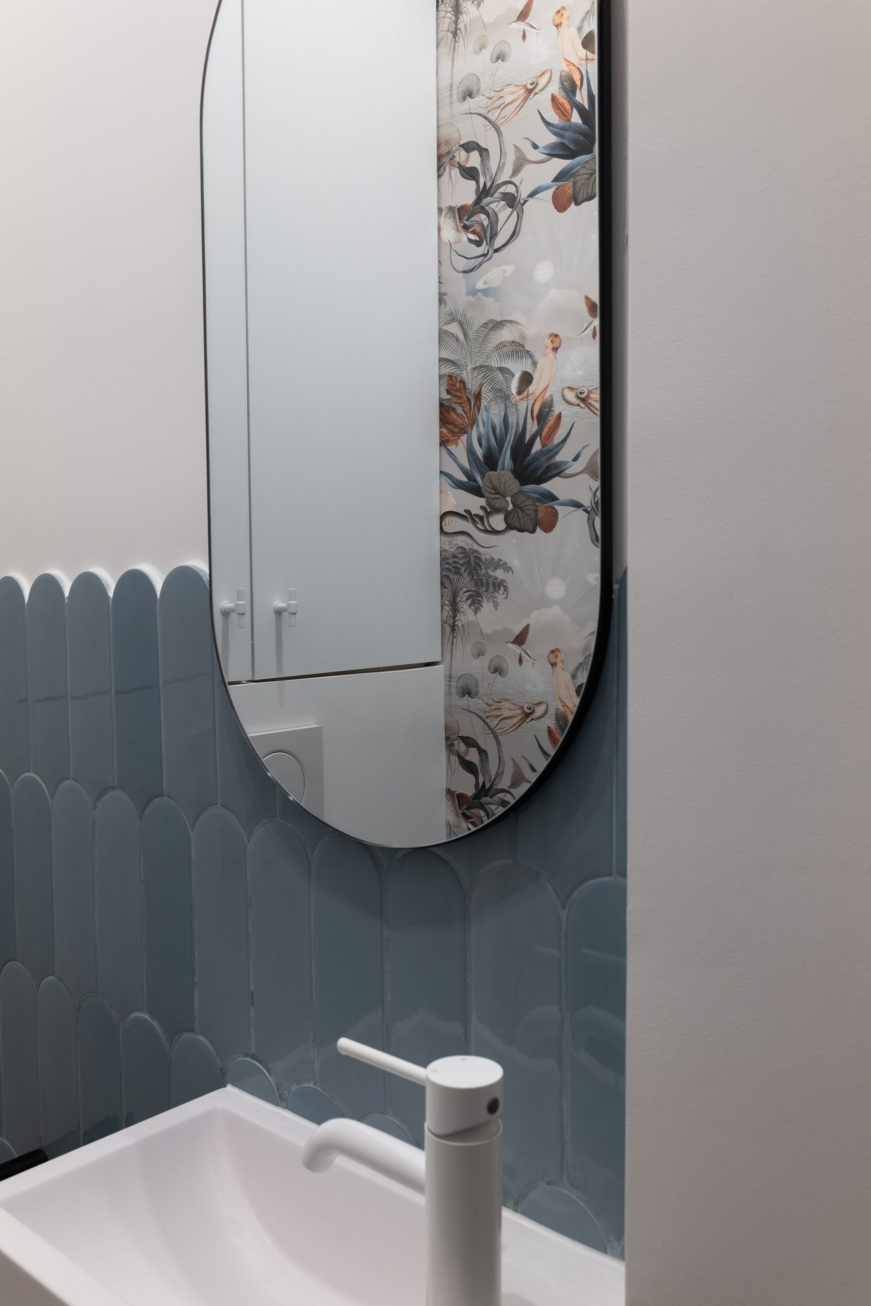 toilettes avec lave-main