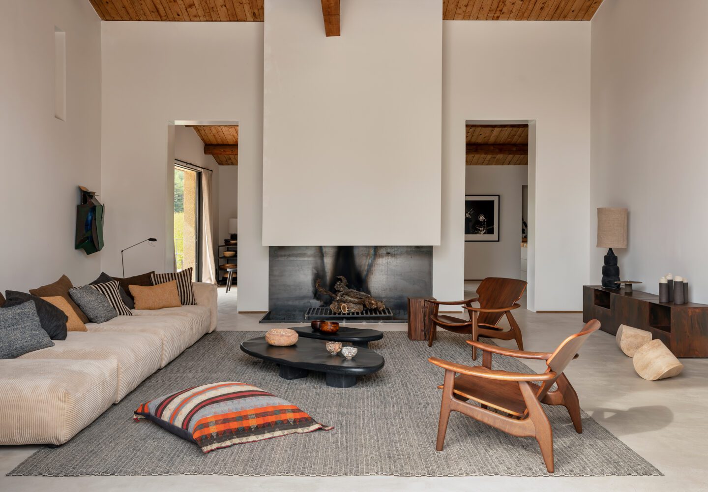 salon avec cheminée maison contemporaine Provence salon avec cheminée maison contemporaine Provence