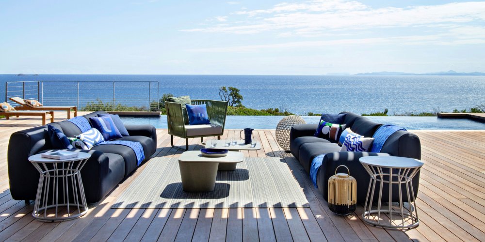 terrasse bois avec piscine et vue mer terrasse bois avec piscine et vue mer