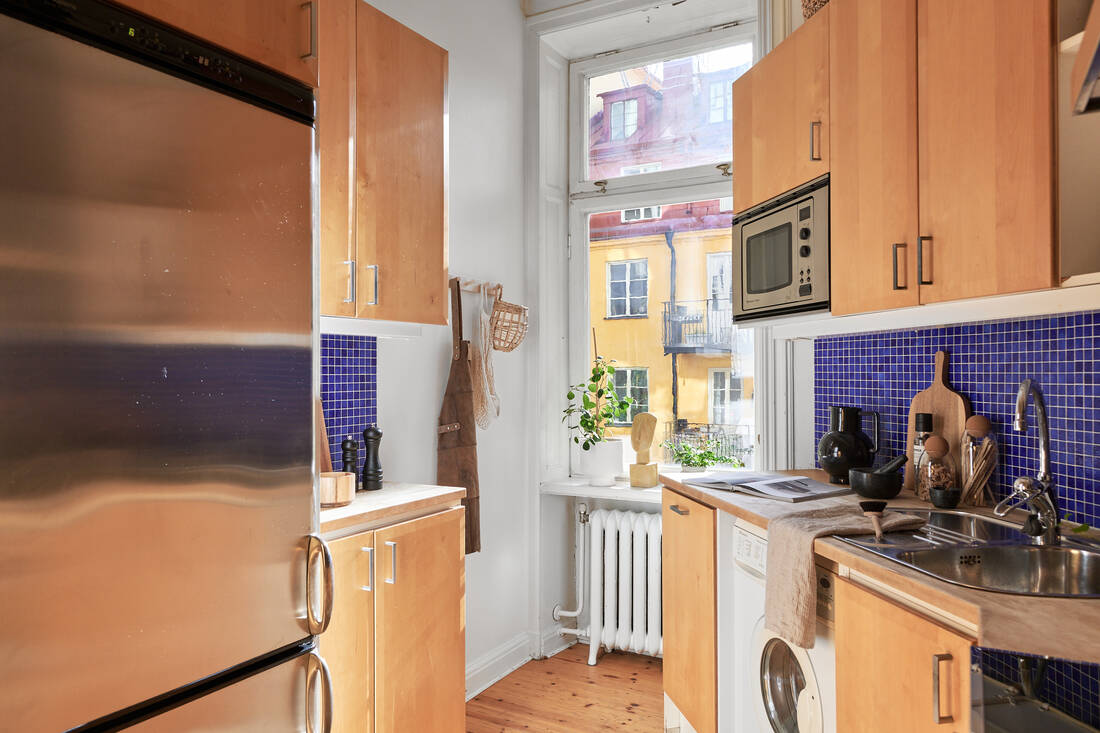 cuisine studio 38m2 carrelage bleu