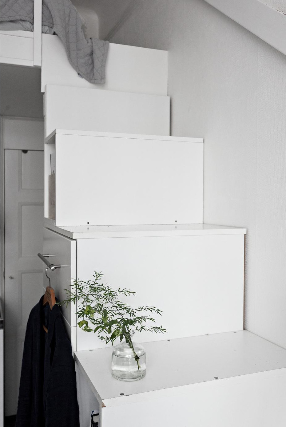 escalier avec rangements pour mezzanine studio 16m2 escalier avec rangements pour mezzanine studio 16m2