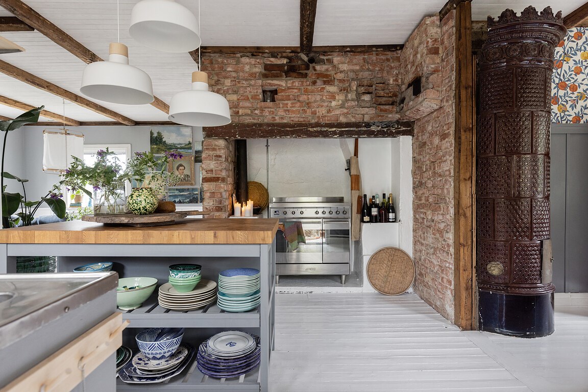cuisine avec poutres et papier-peint décoration scandinave cuisine avec poutres et papier-peint décoration scandinave