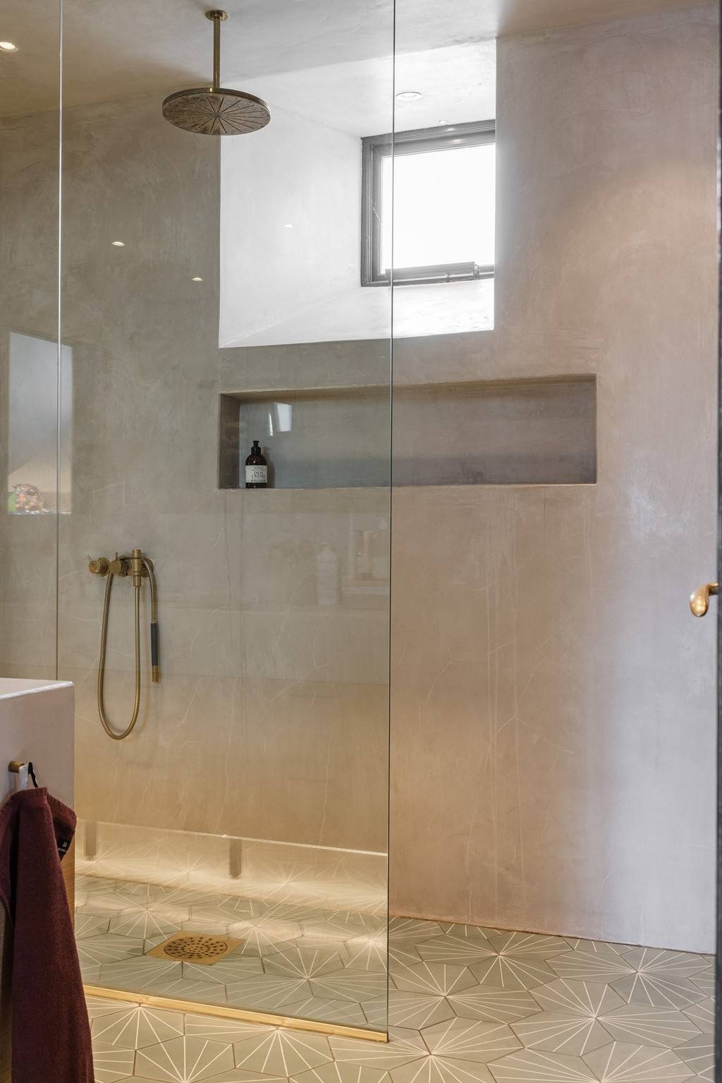 douche à l douche à l'italienne carrelage dandelion
