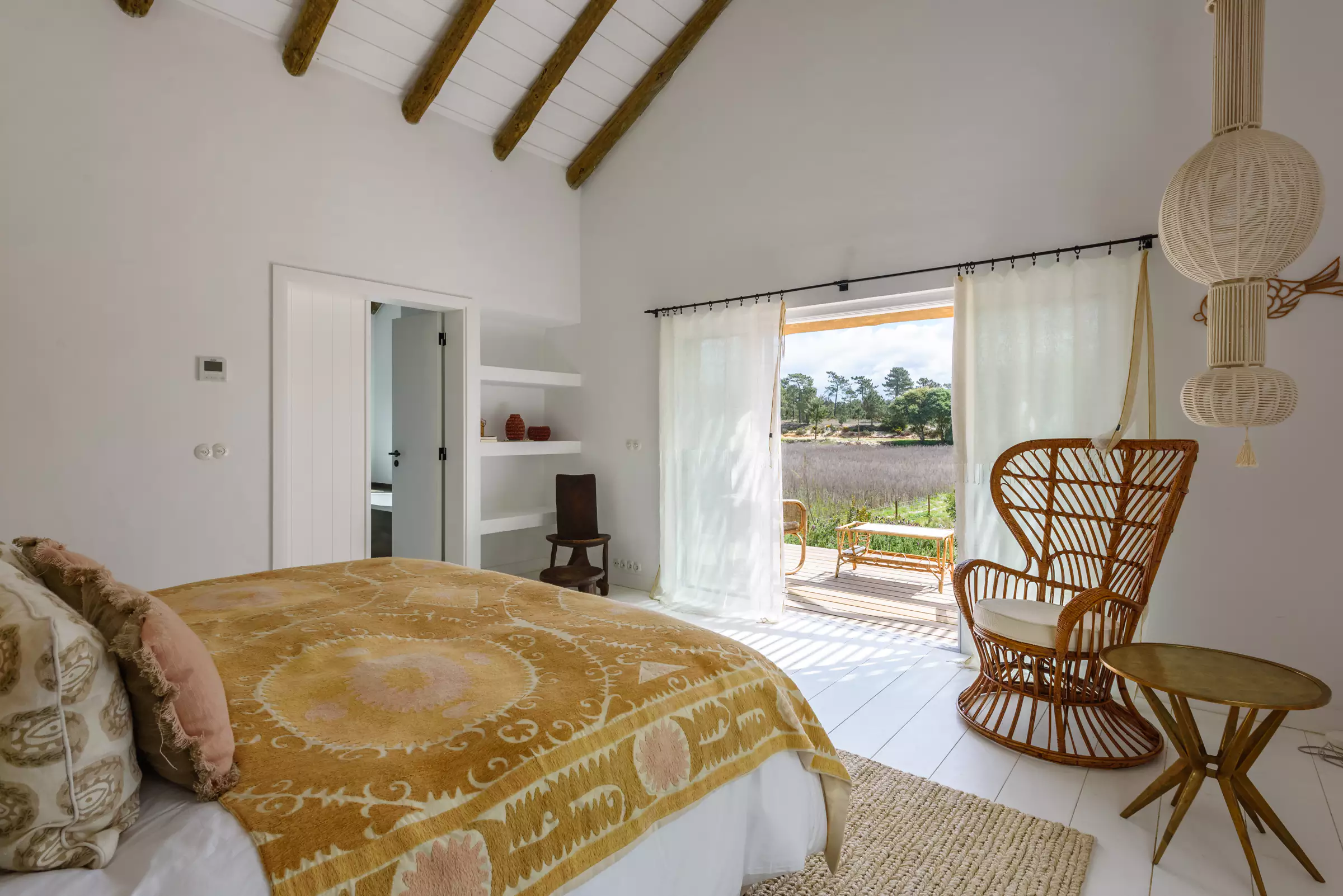 chambre avec poutres maison de plage Comporta chambre avec poutres maison de plage Comporta