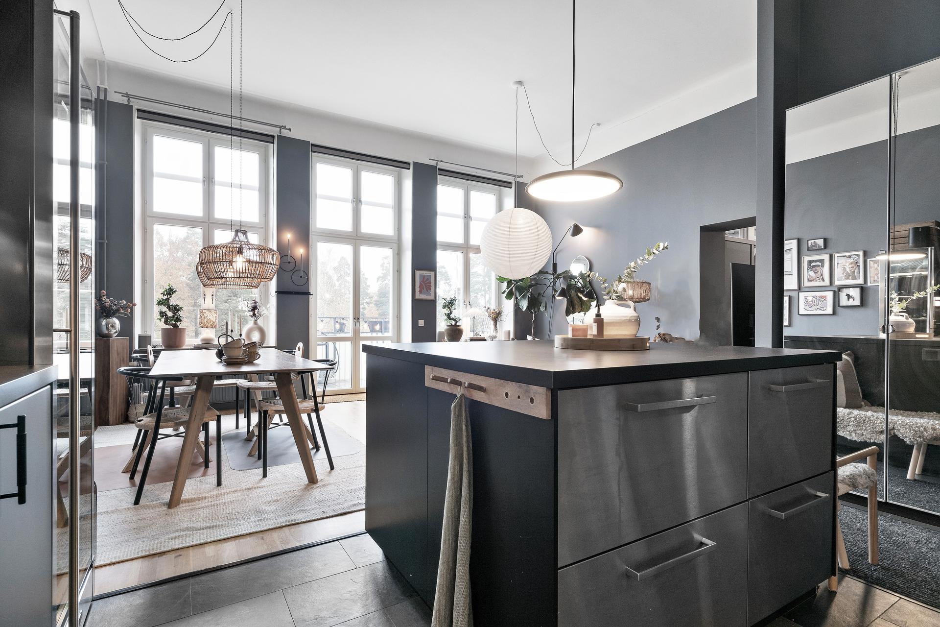 cuisine design grise avec îlot cuisine design grise avec îlot
