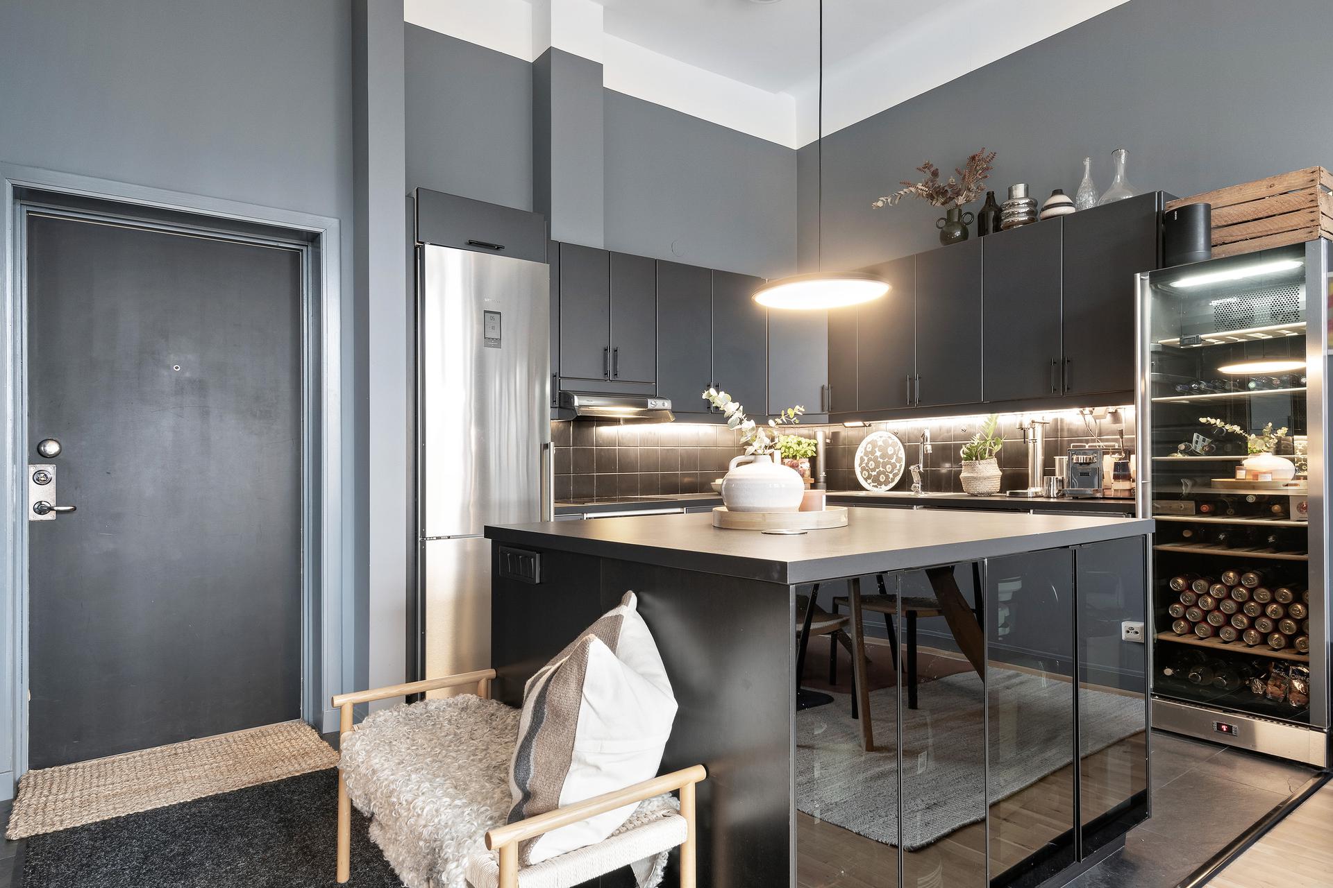 cuisine design grise avec îlot cuisine design grise avec îlot