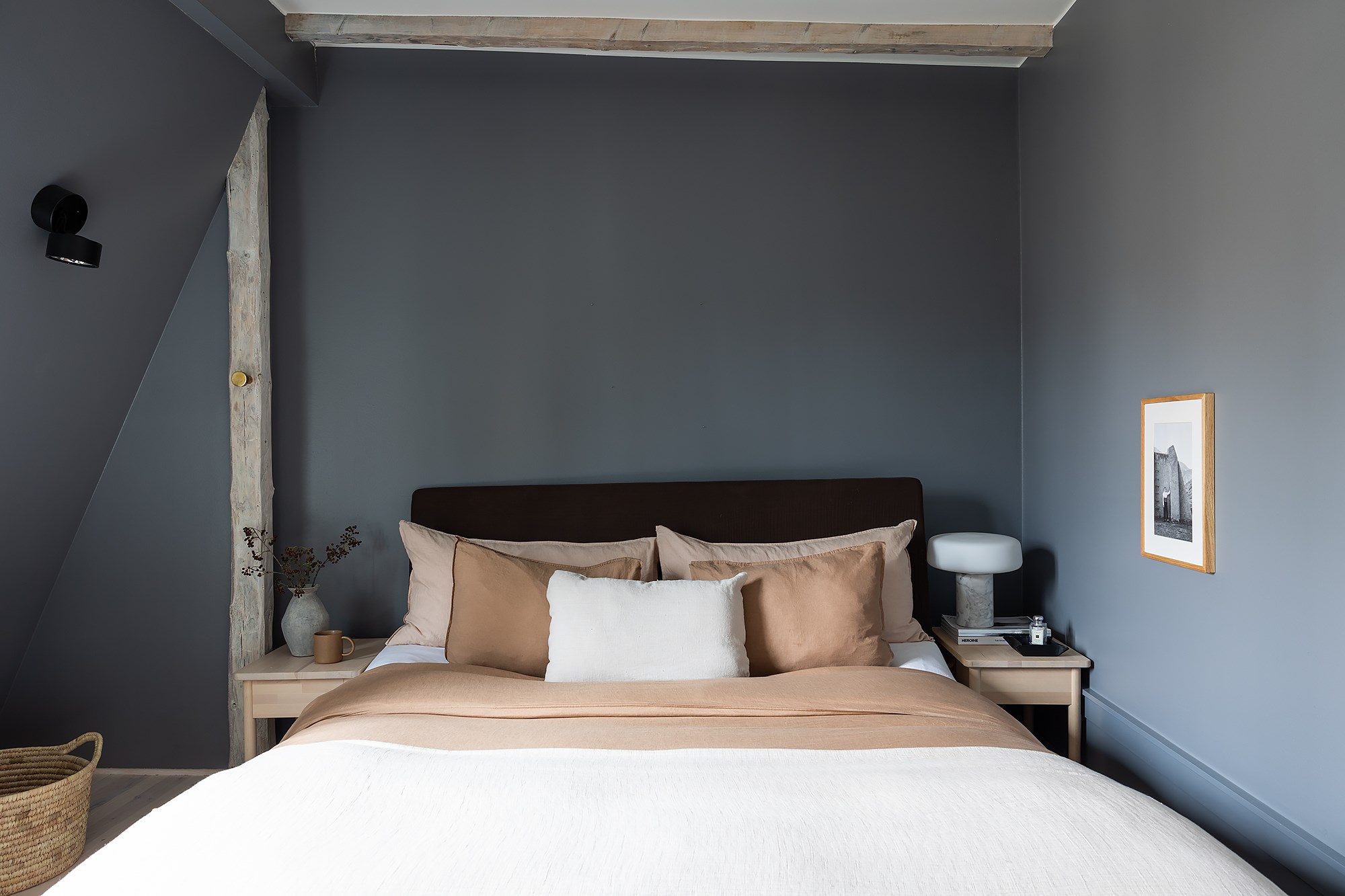 chambre avec poutres décoration scandinave grise chambre avec poutres décoration scandinave grise