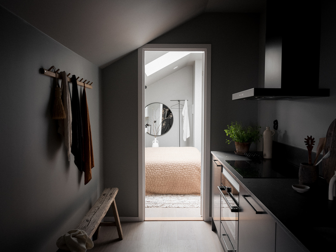 cuisine noire murs gris