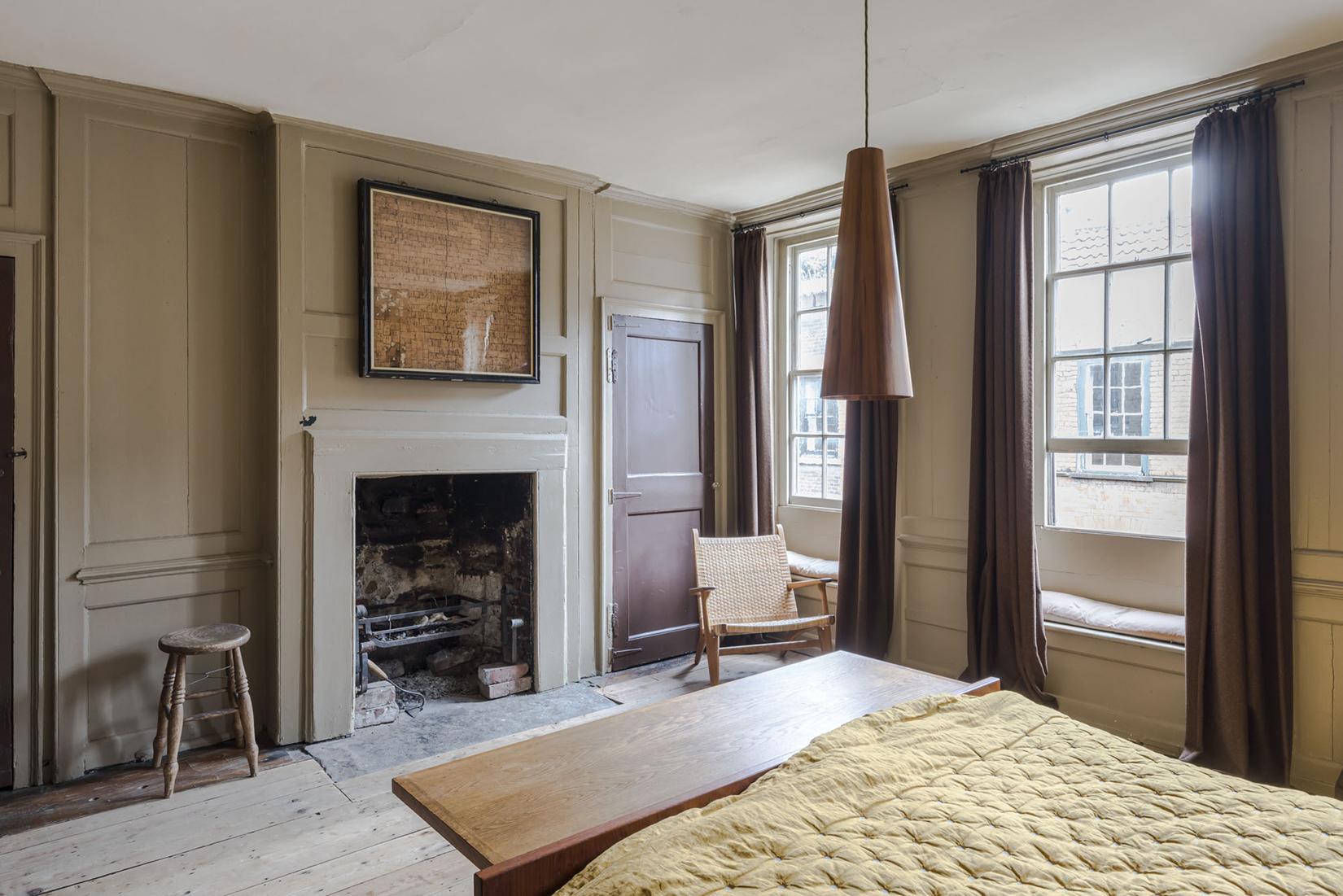 chambre avec boiseries et cheminée chambre avec boiseries et cheminée