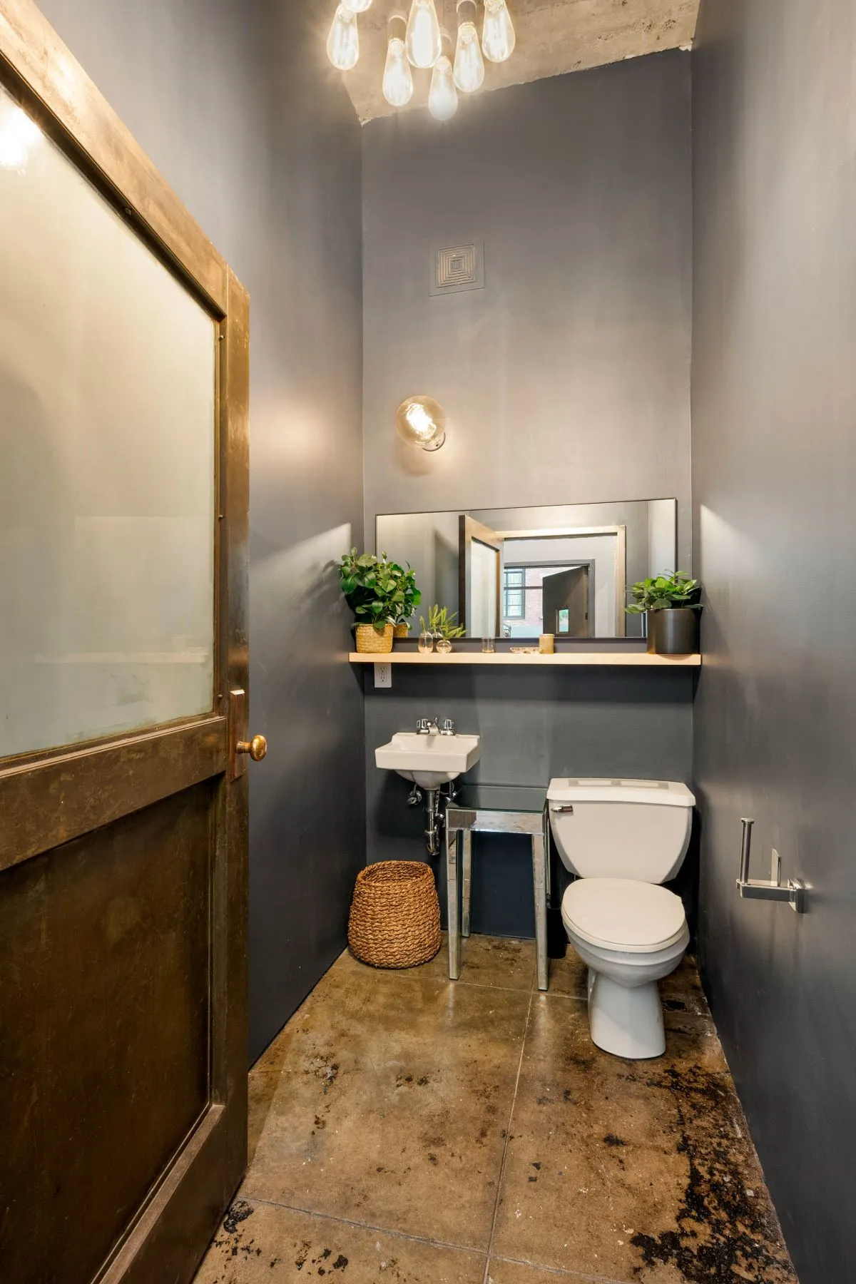 toilettes loft décoration industrielle