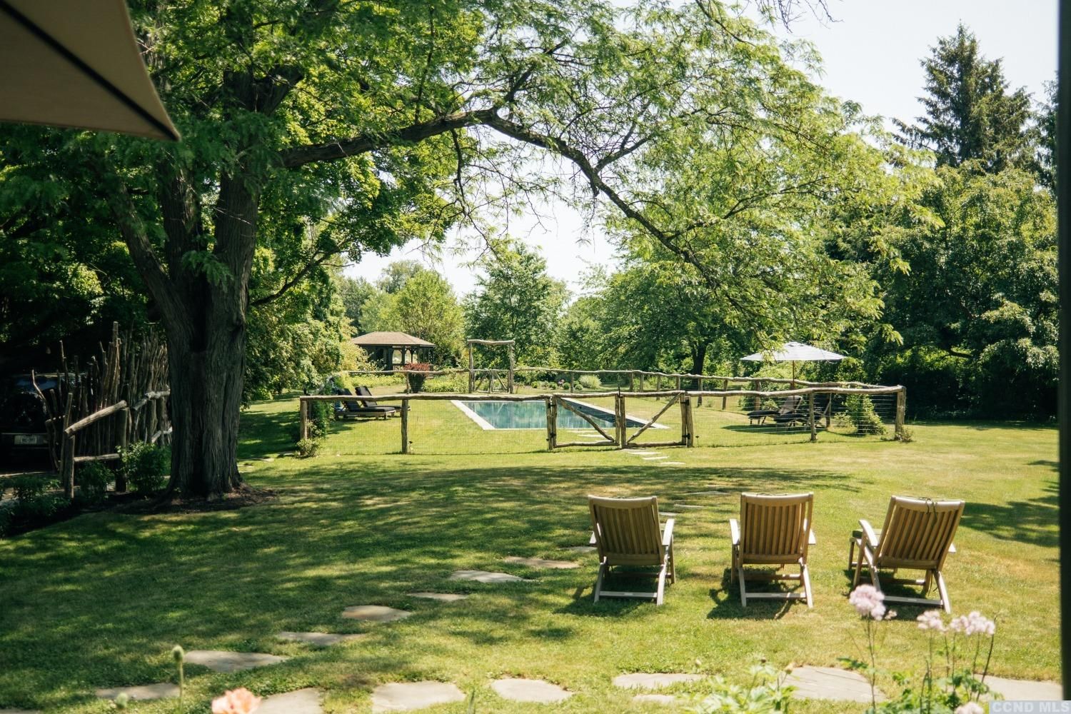 jardin de campagne avec piscine jardin de campagne avec piscine