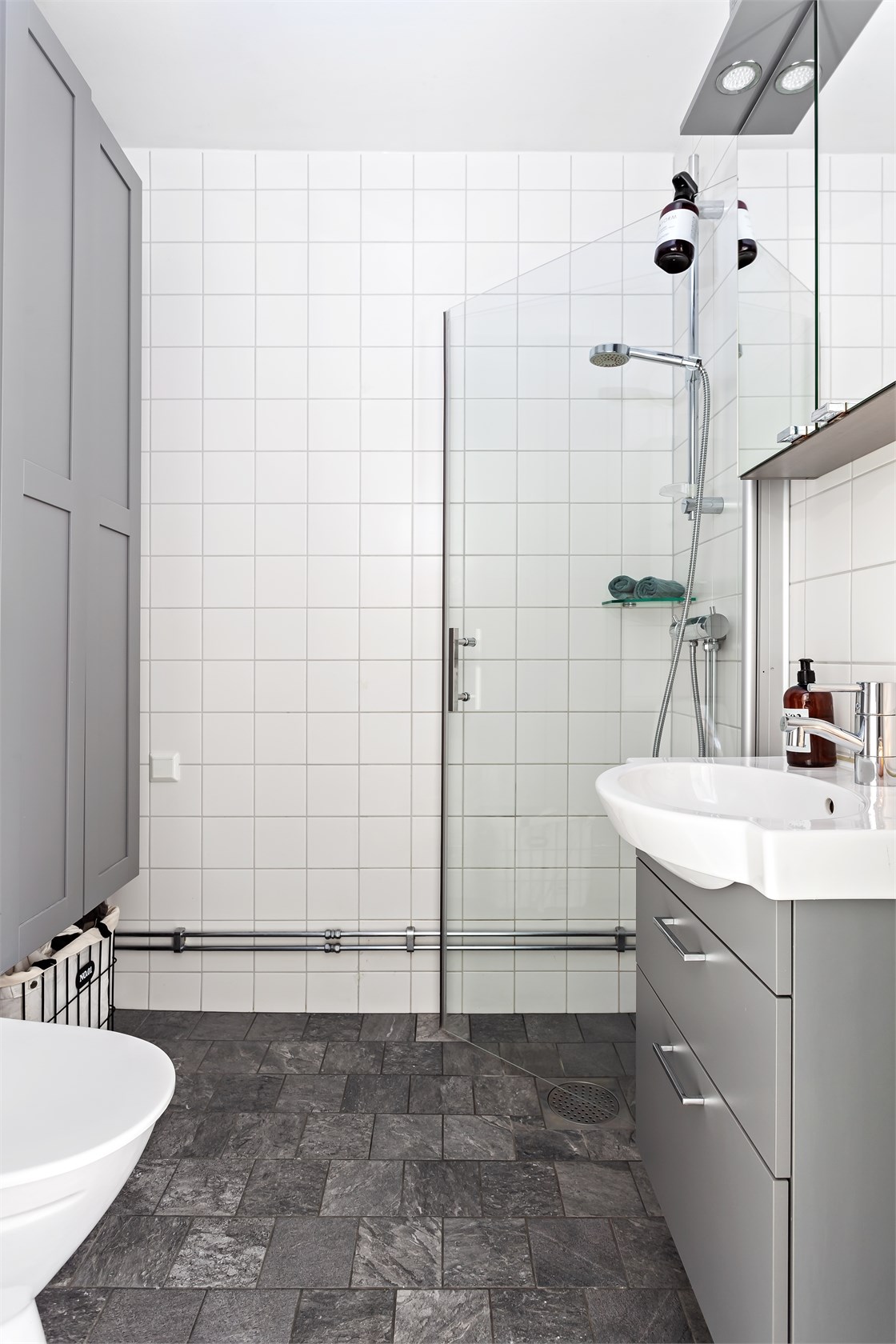 salle de bain blanche et grise salle de bain blanche et grise