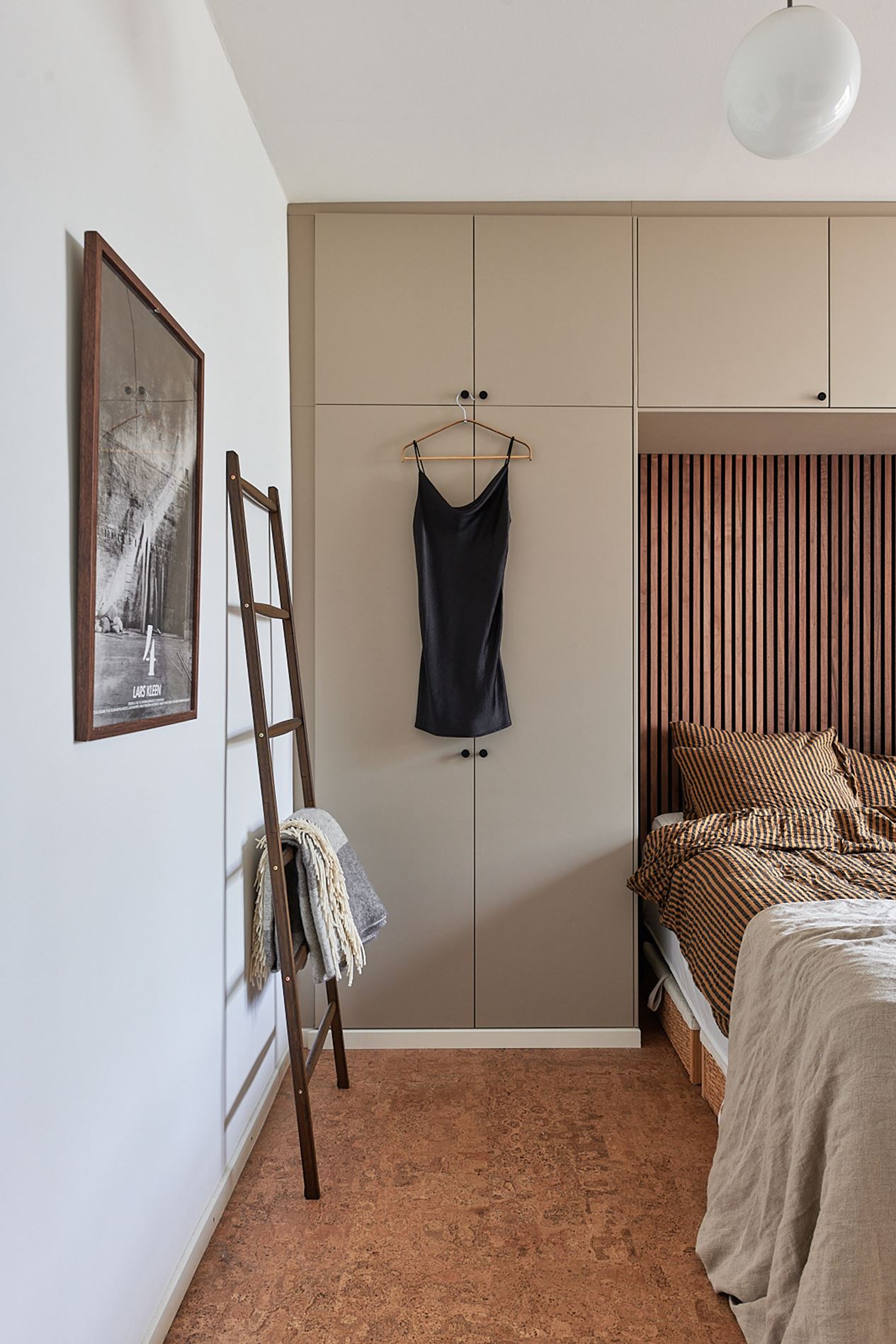 chambre tête de mur en tasseaux et meuble pont décoration scandinave chambre tête de mur en tasseaux et meuble pont décoration scandinave