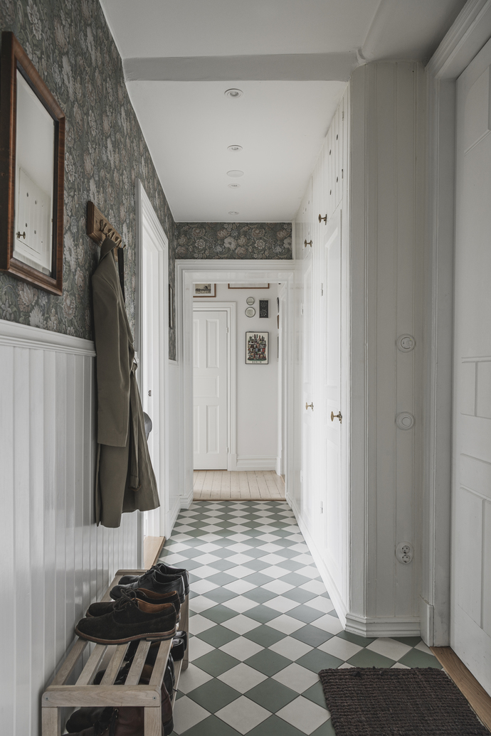 entrée sol à damier papier peint décoration scandinave entrée sol à damier papier peint décoration scandinave