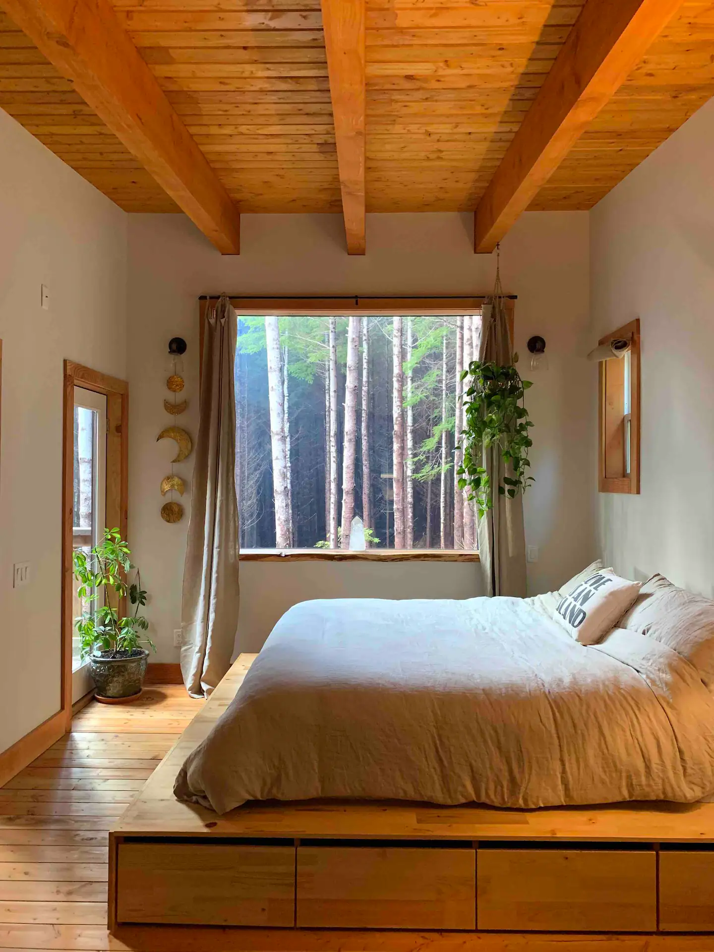 chambre avec lit podium maison en bois chambre avec lit podium maison en bois