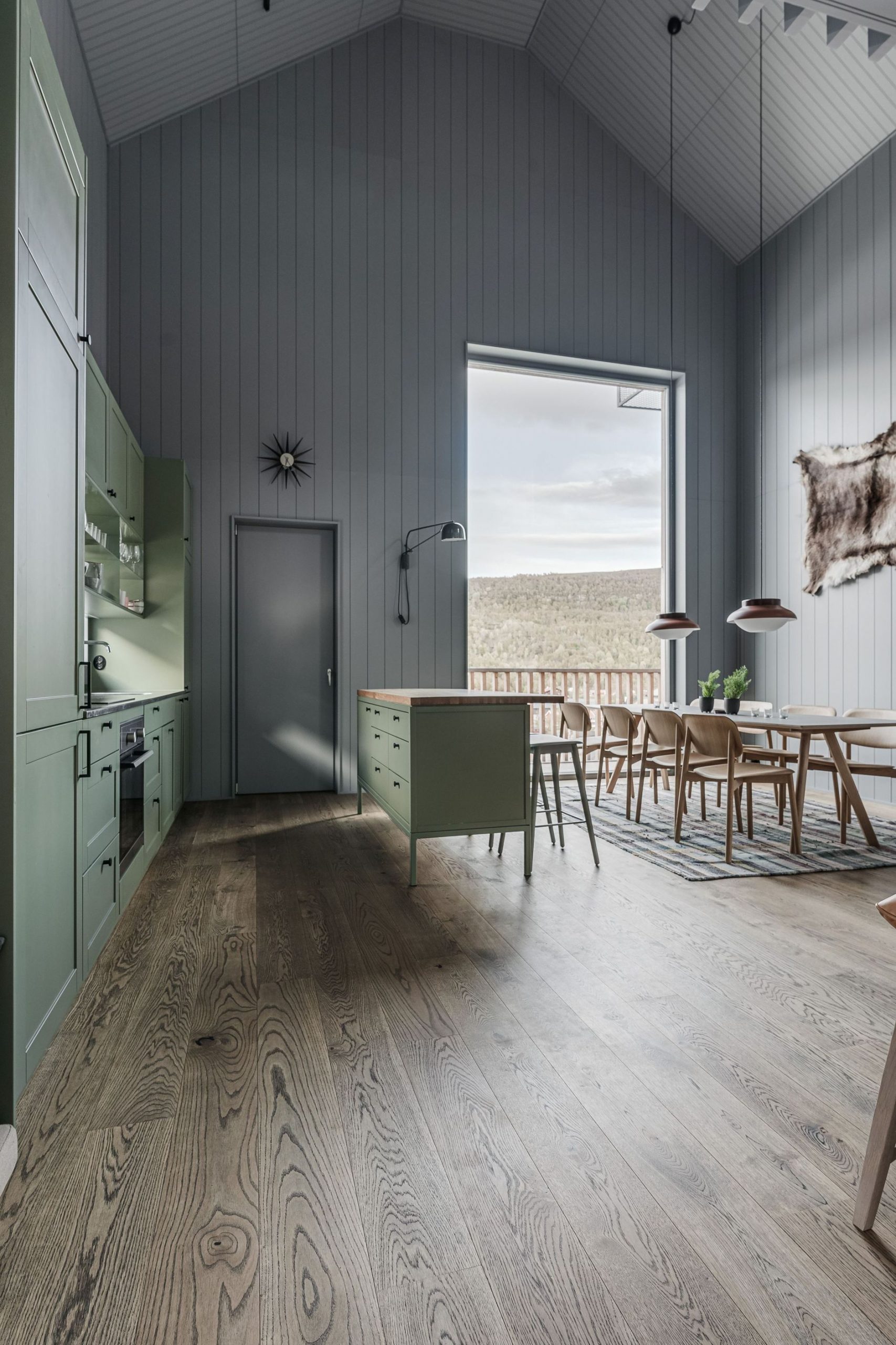 cuisine et salle à manger décoration verte et grise