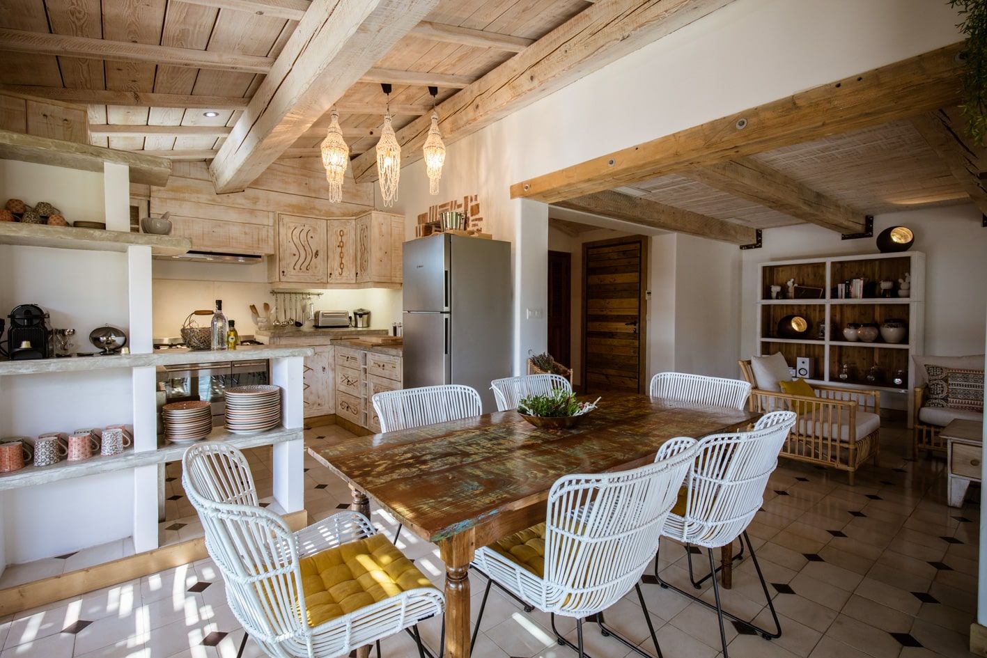 salle à manger avec cuisine ouverte décoration rustique chic salle à manger avec cuisine ouverte décoration rustique chic