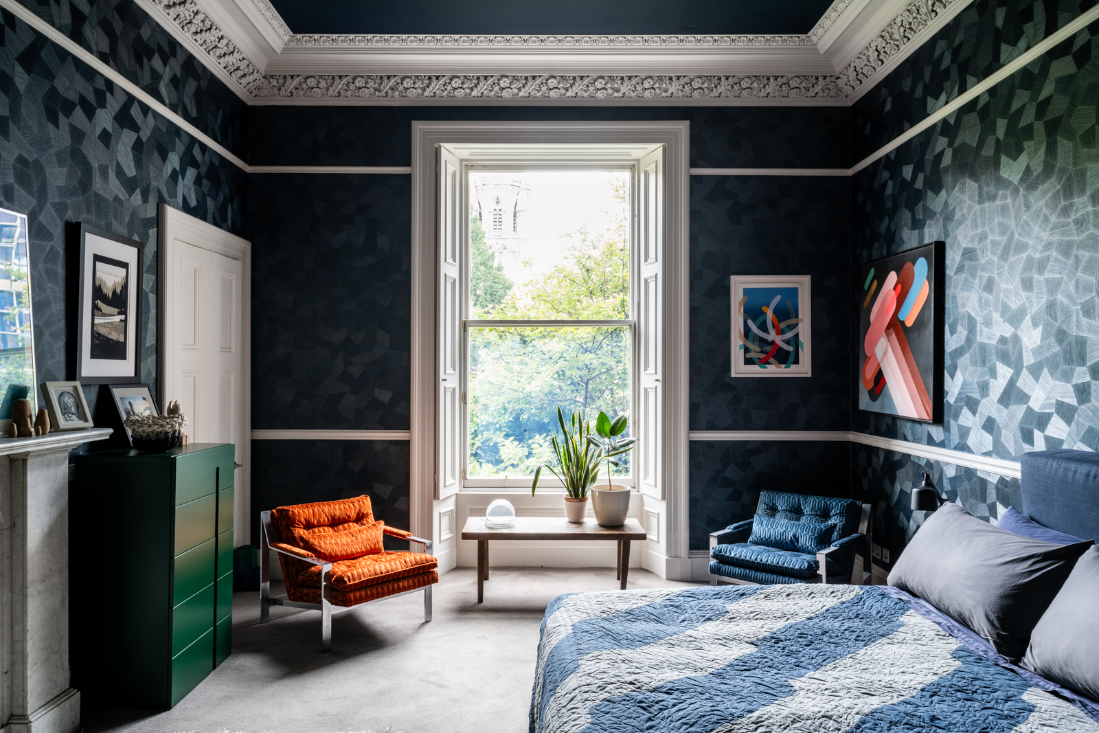 chambre avec moulures décoration colorée chambre avec moulures décoration colorée