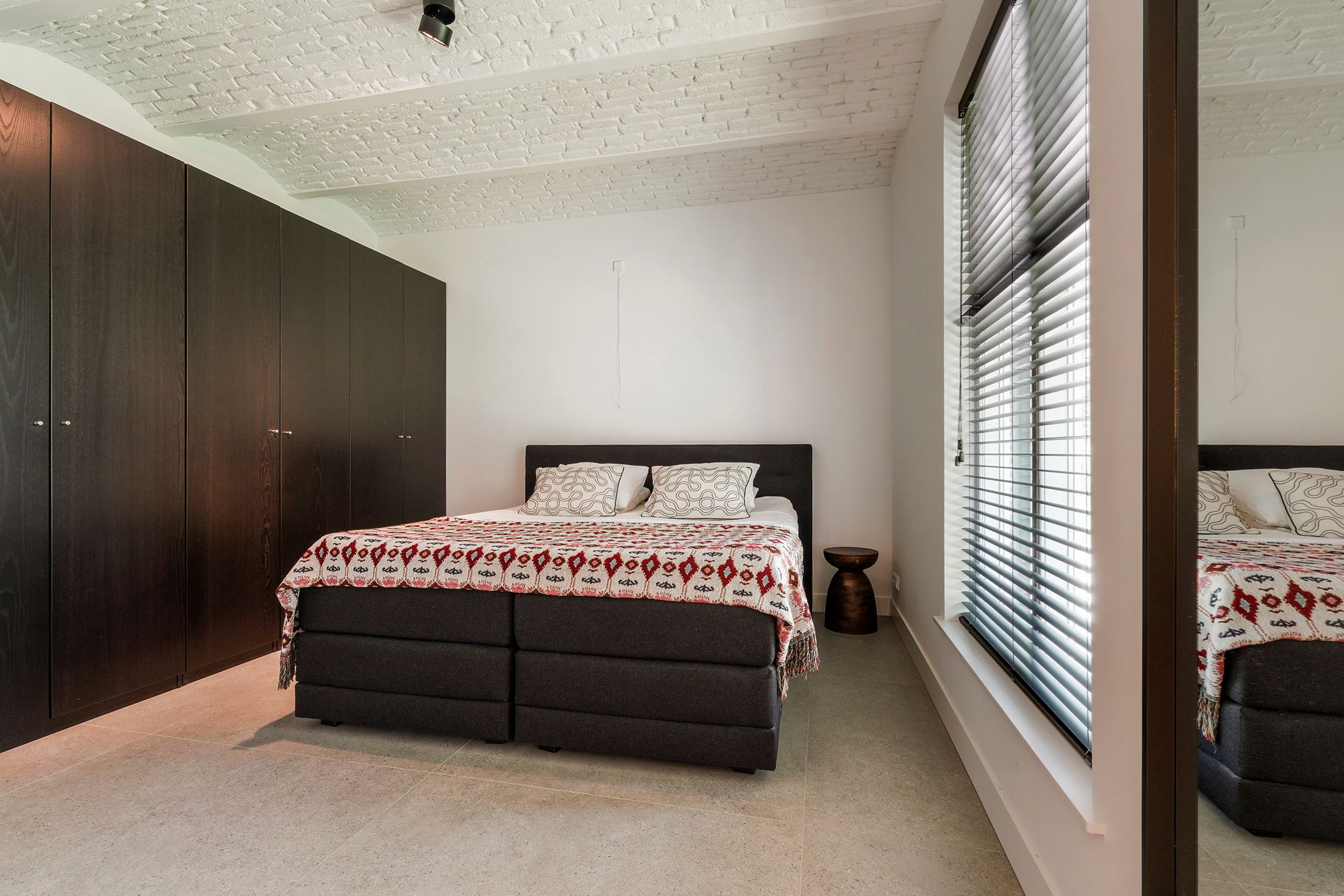 chambre décoration contemporaine avec placard