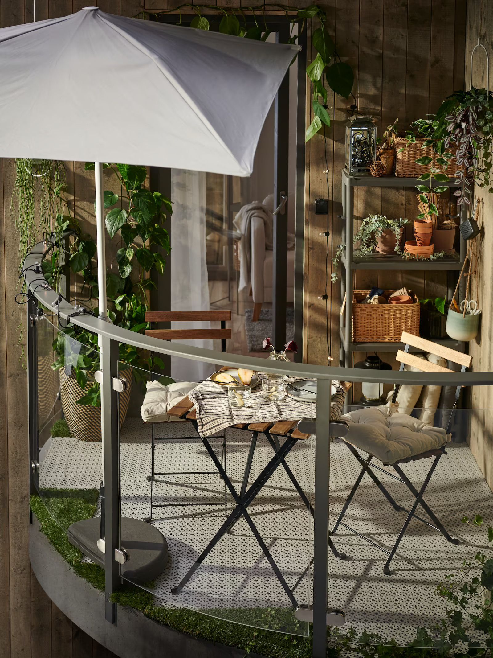 balcon aménagé par IKEA