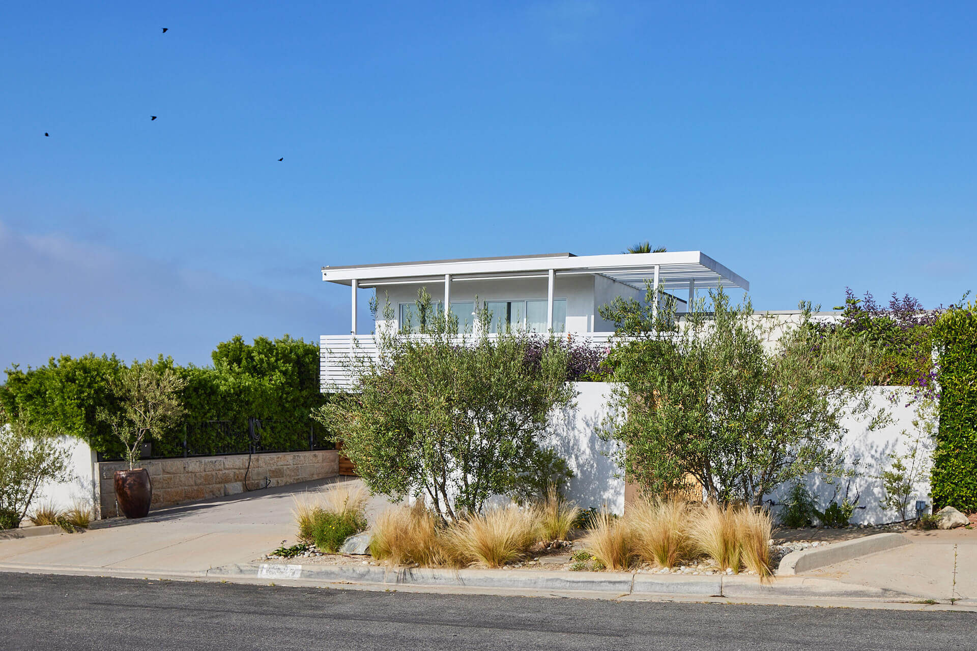maison d maison d'un blanc éclatant à Malibu