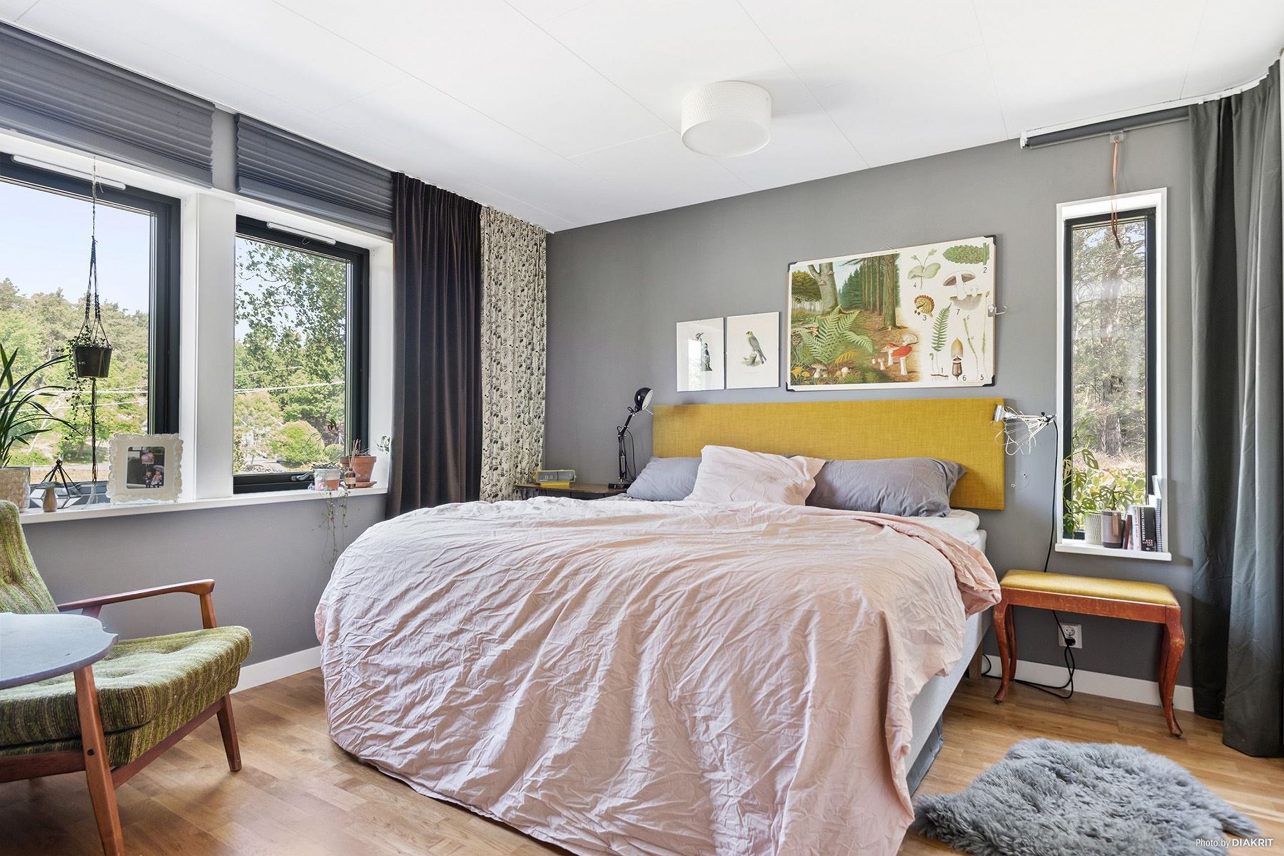 chambre murs gris
