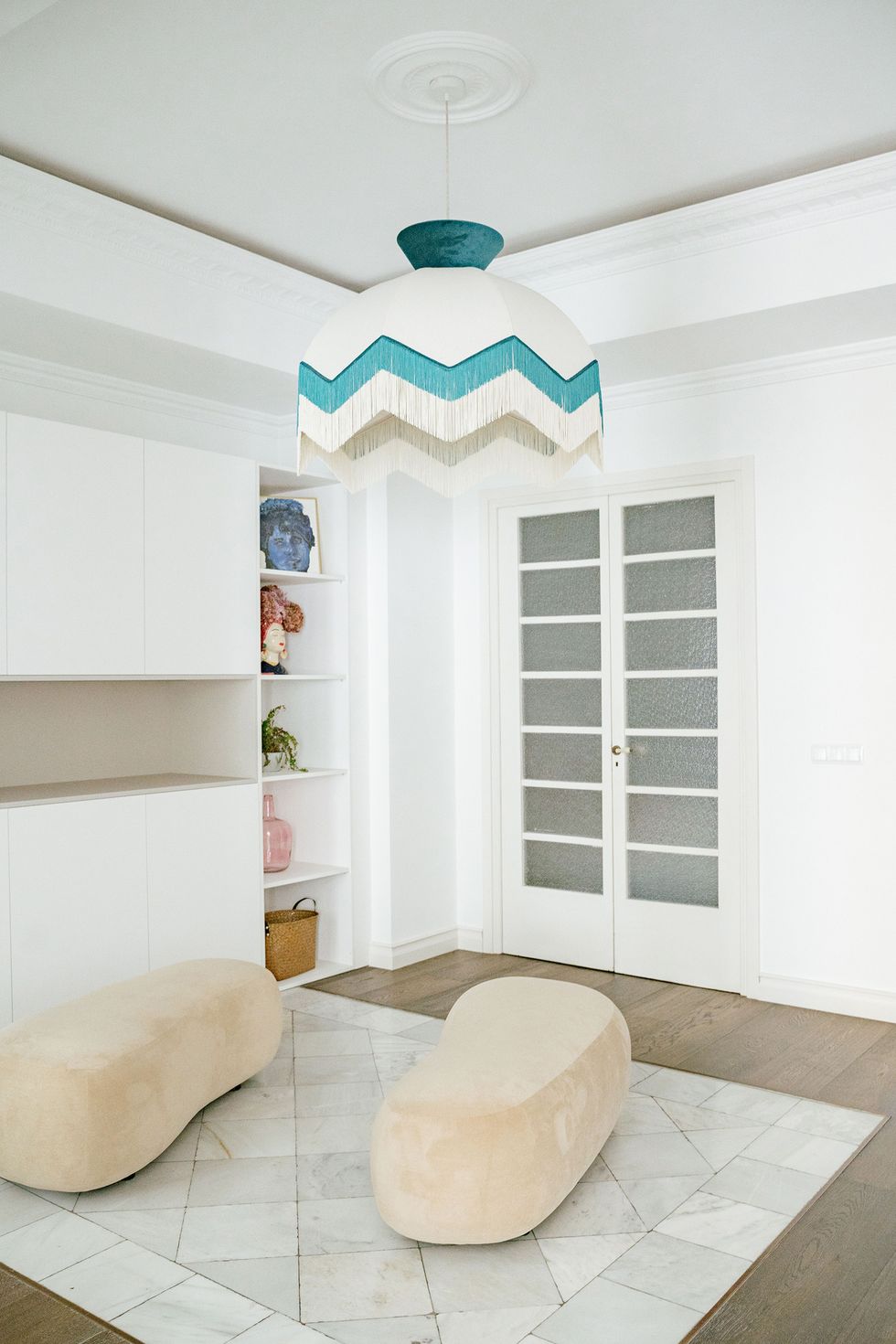 entrée avec poufs design décoration contemporaine entrée avec poufs design décoration contemporaine