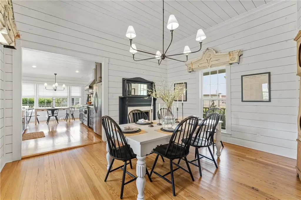 salle à manger Magnolia House maison Joanna et Chip Gaines salle à manger Magnolia House maison Joanna et Chip Gaines
