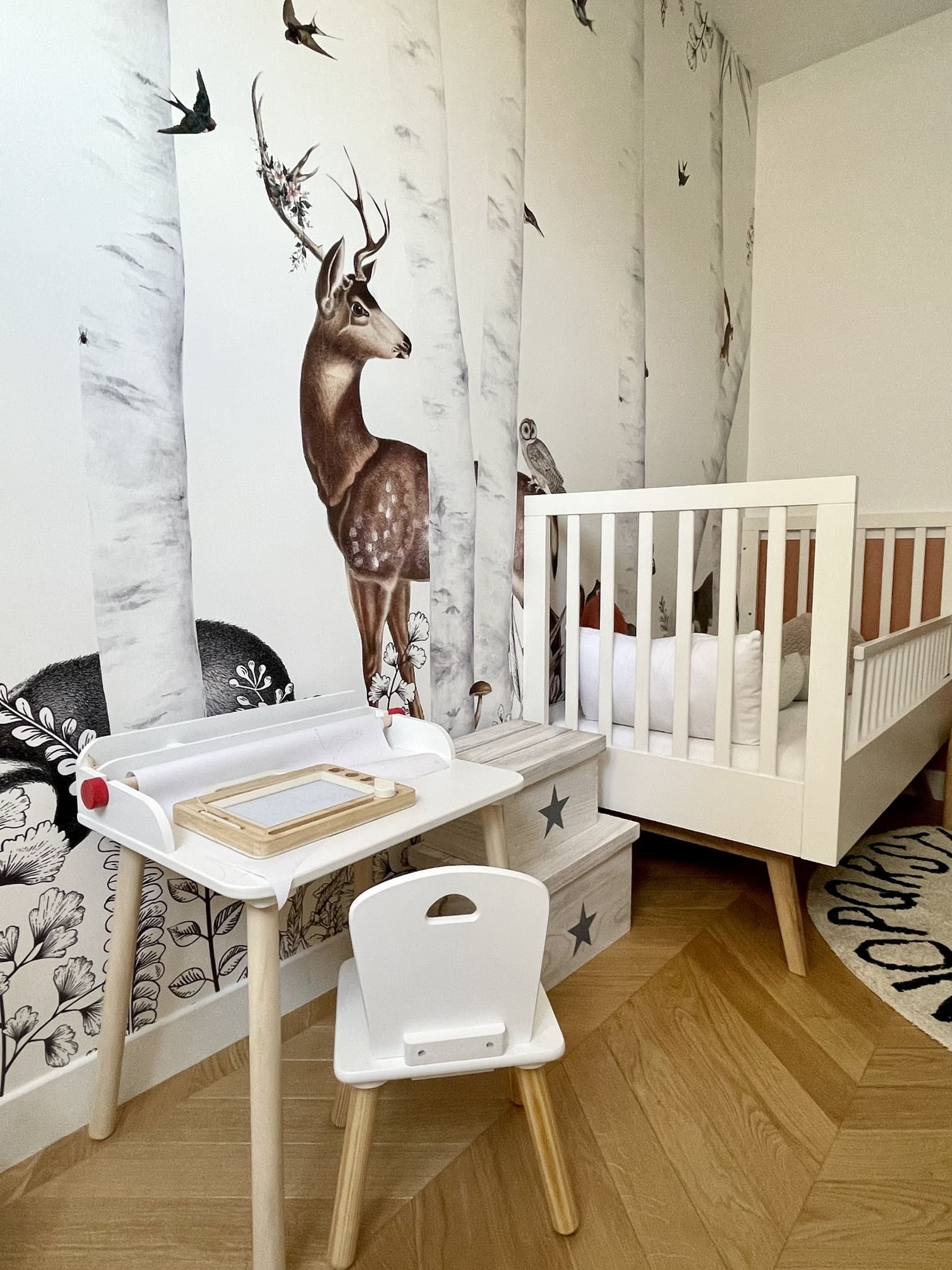 chambre enfant appartement rénové Paris décoration contemporaine chambre enfant appartement rénové Paris décoration contemporaine