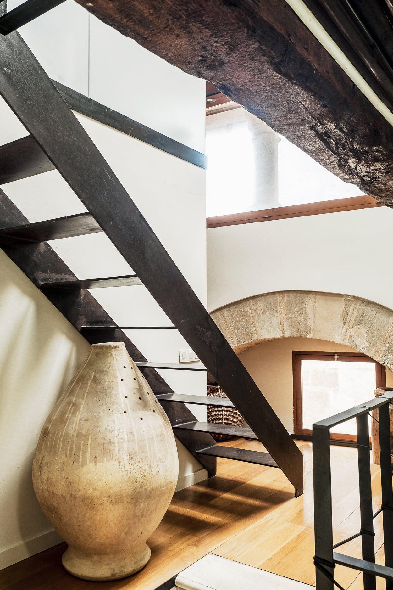 escalier acier appartement rénové escalier acier appartement rénové