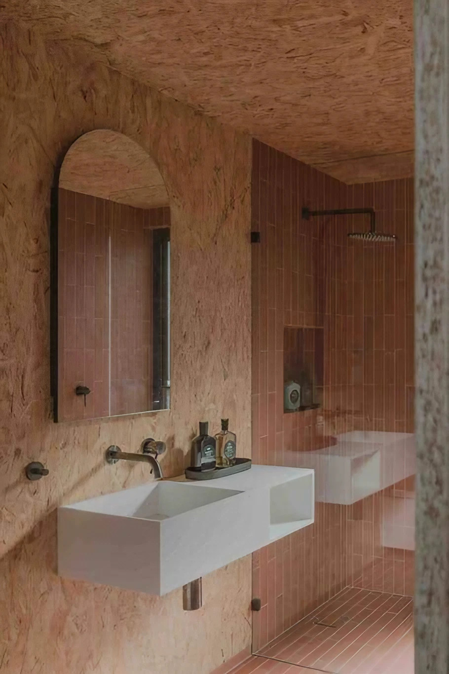 salle de bain murs OSB maison en bois 84m2 salle de bain murs OSB maison en bois 84m2