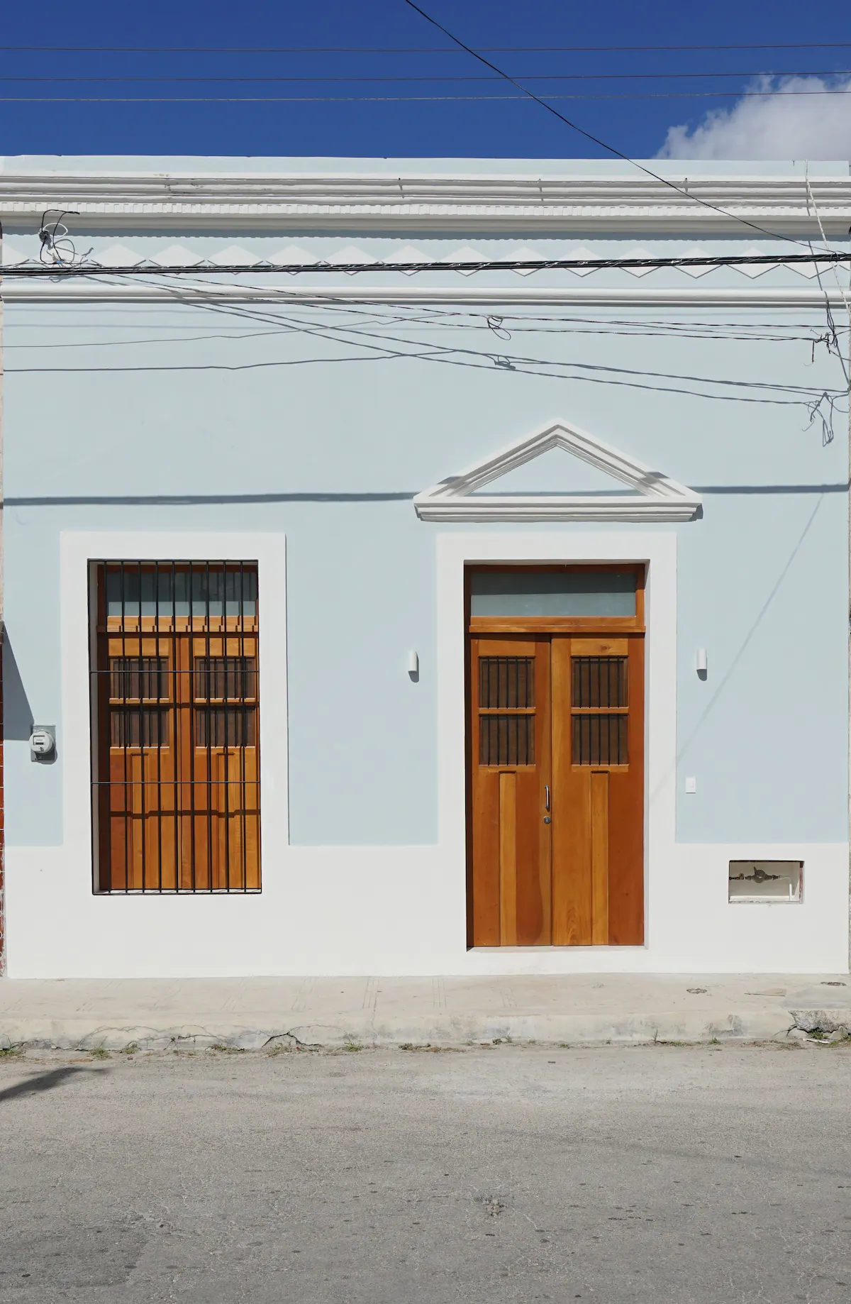 façade maison de ville bleue Merida Mexique façade maison de ville bleue Merida Mexique