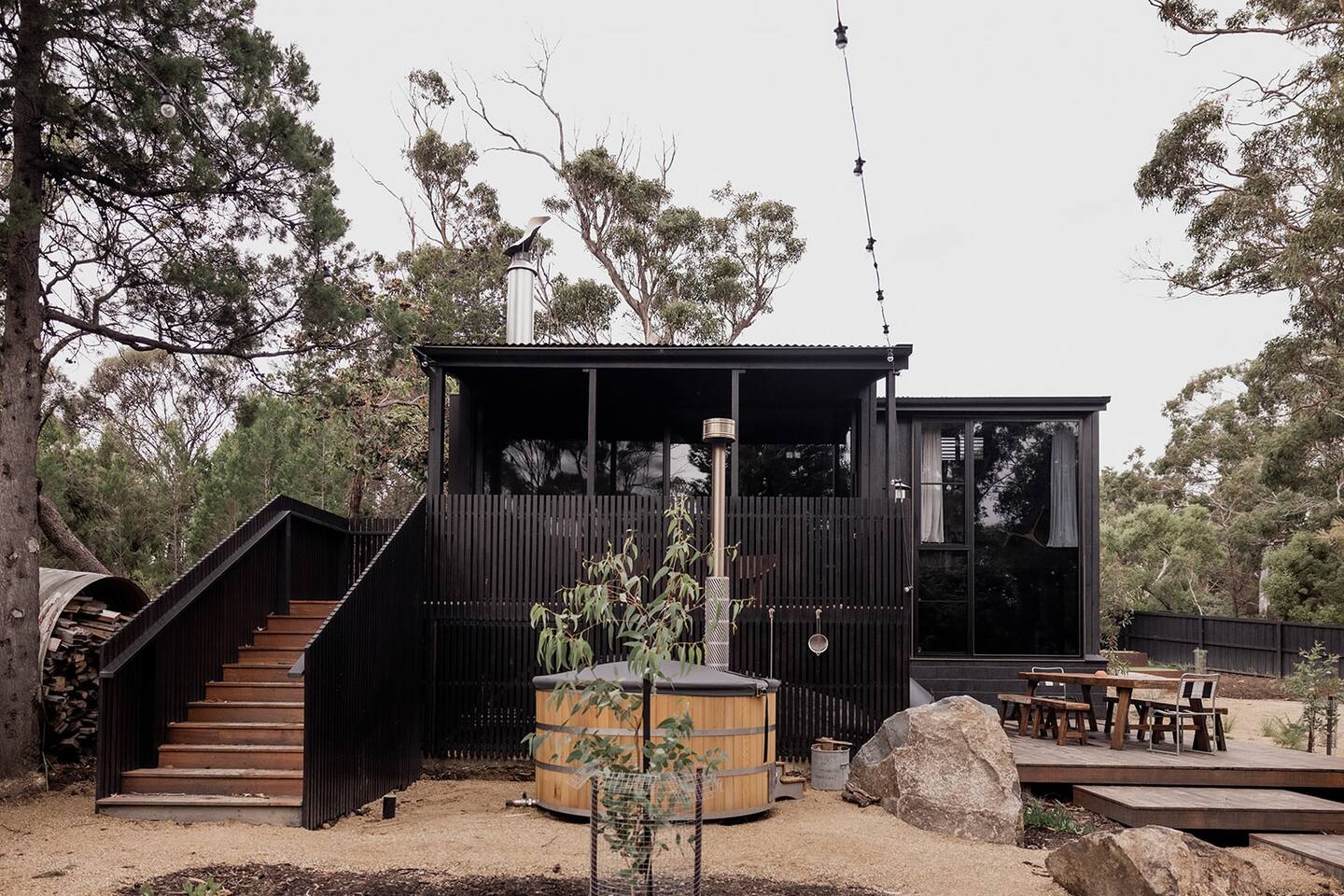 maison design en bois noir maison design en bois noir