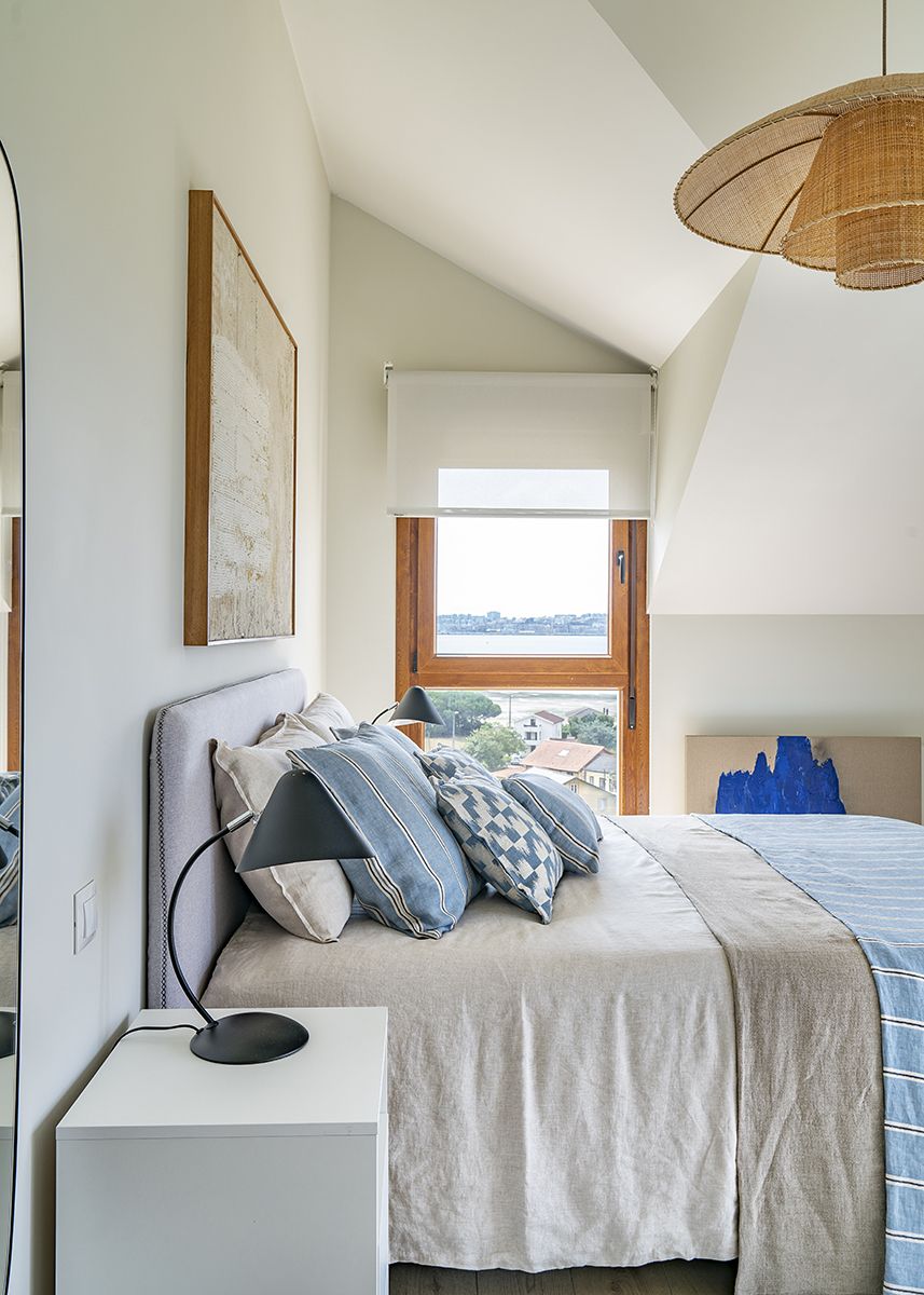 chambre décoration moderne bleue