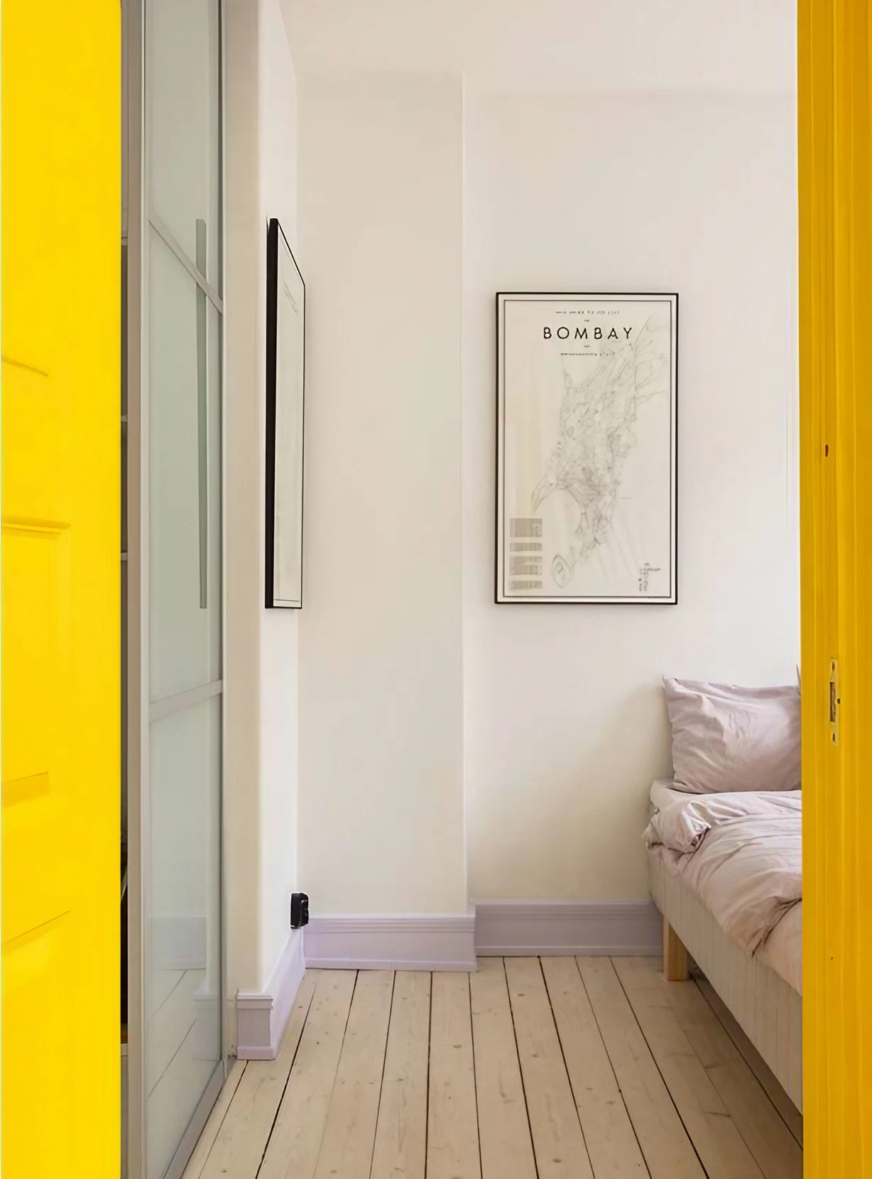 chambre deux-pièces 44m2 décoration jaune