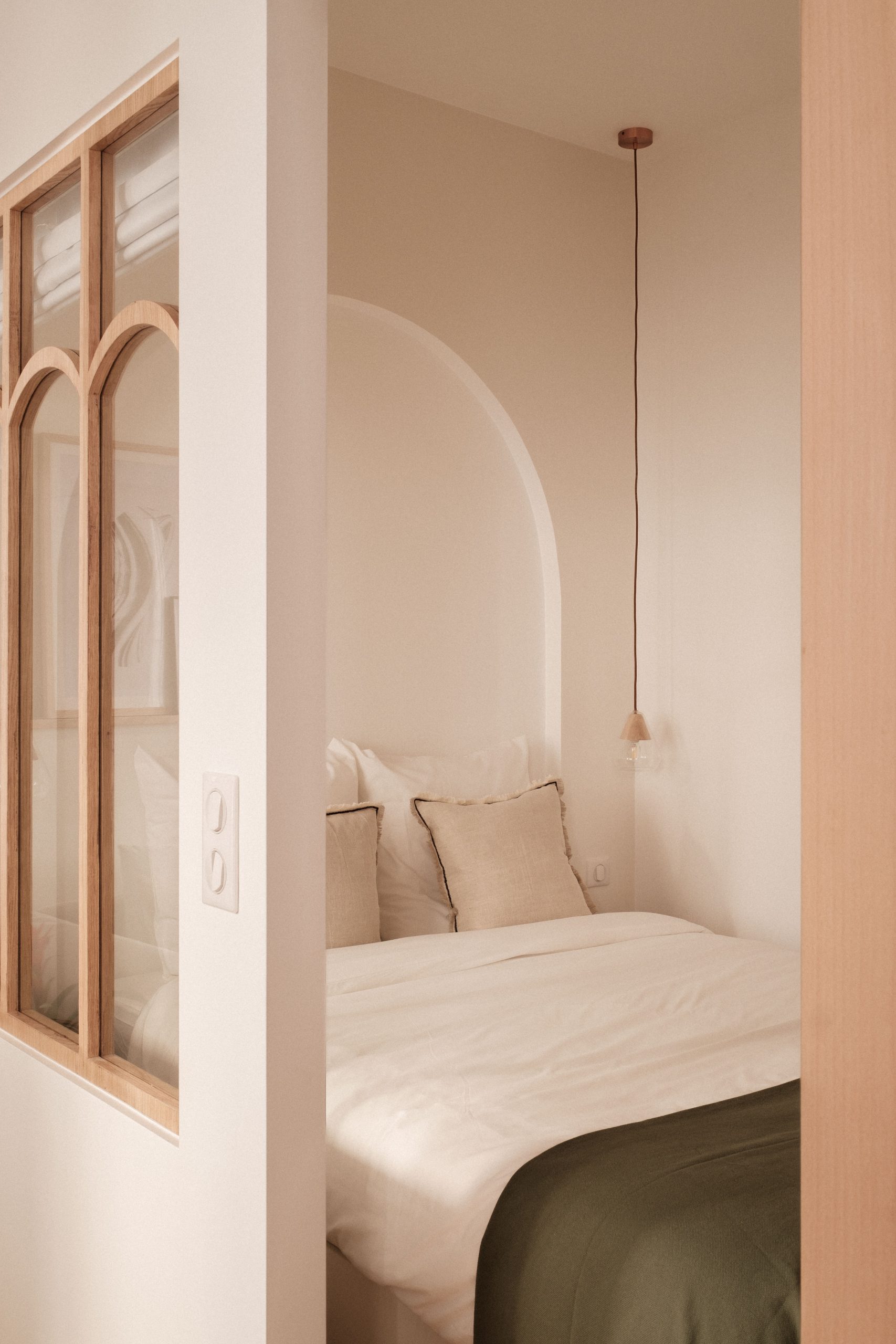 chambre avec verrière bois studio 27m2 Paris