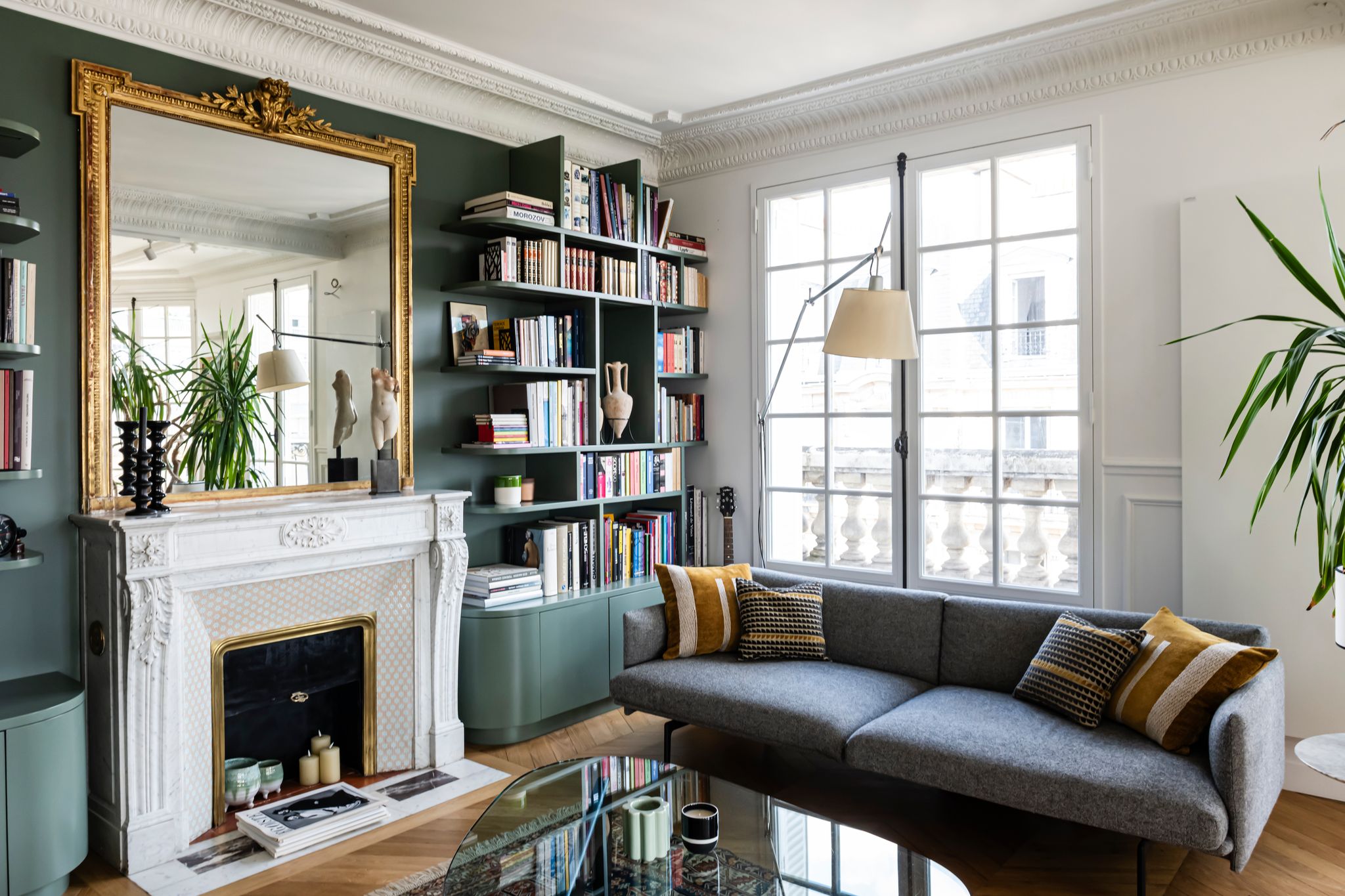 salon appartement haussmannien à Paris Photo : ©Julien Pepy salon appartement haussmannien à Paris Photo : ©Julien Pepy