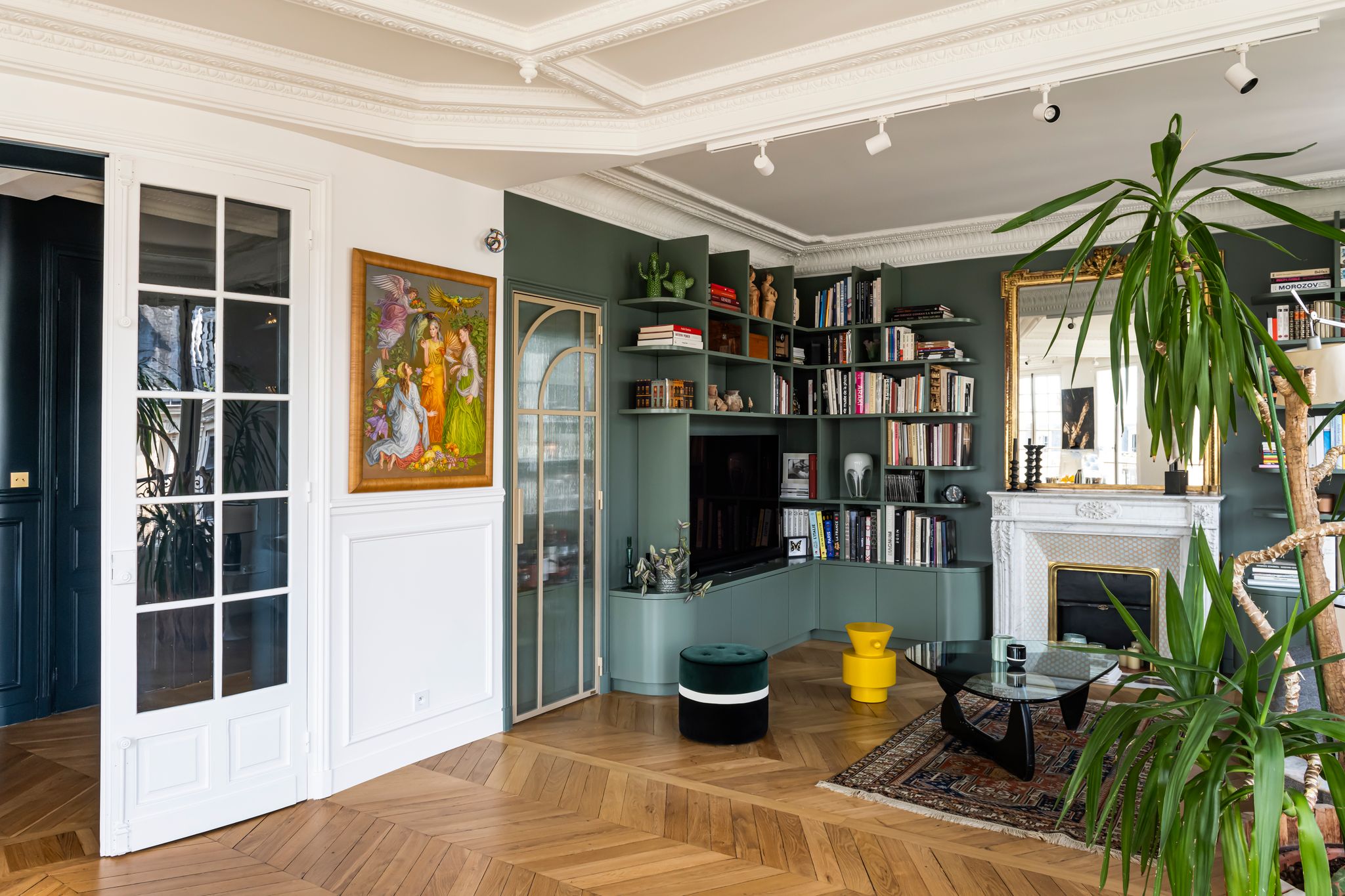 salon appartement haussmannien à Paris Photo : ©Julien Pepy salon appartement haussmannien à Paris Photo : ©Julien Pepy