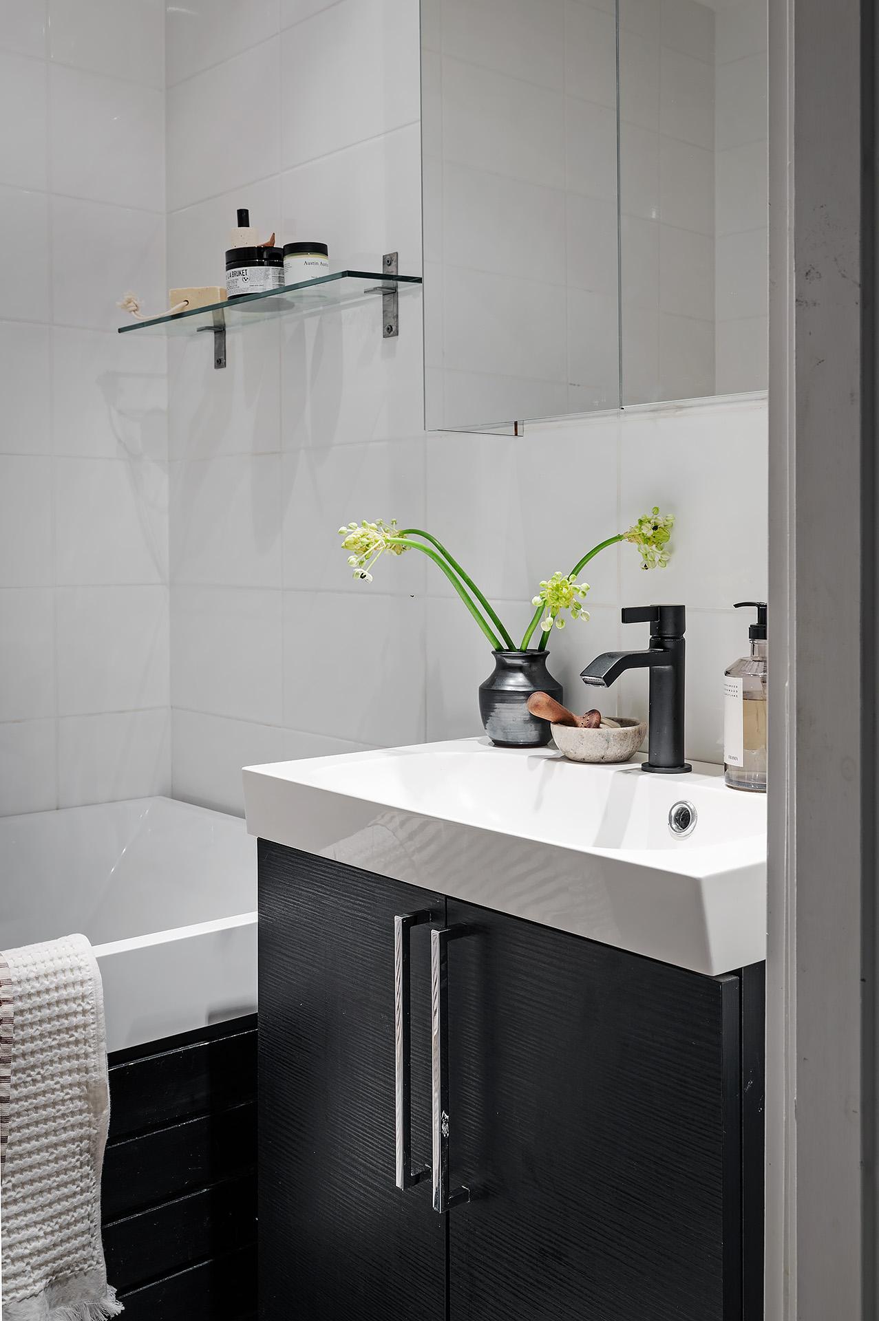 salle de bain noire et blanche salle de bain noire et blanche