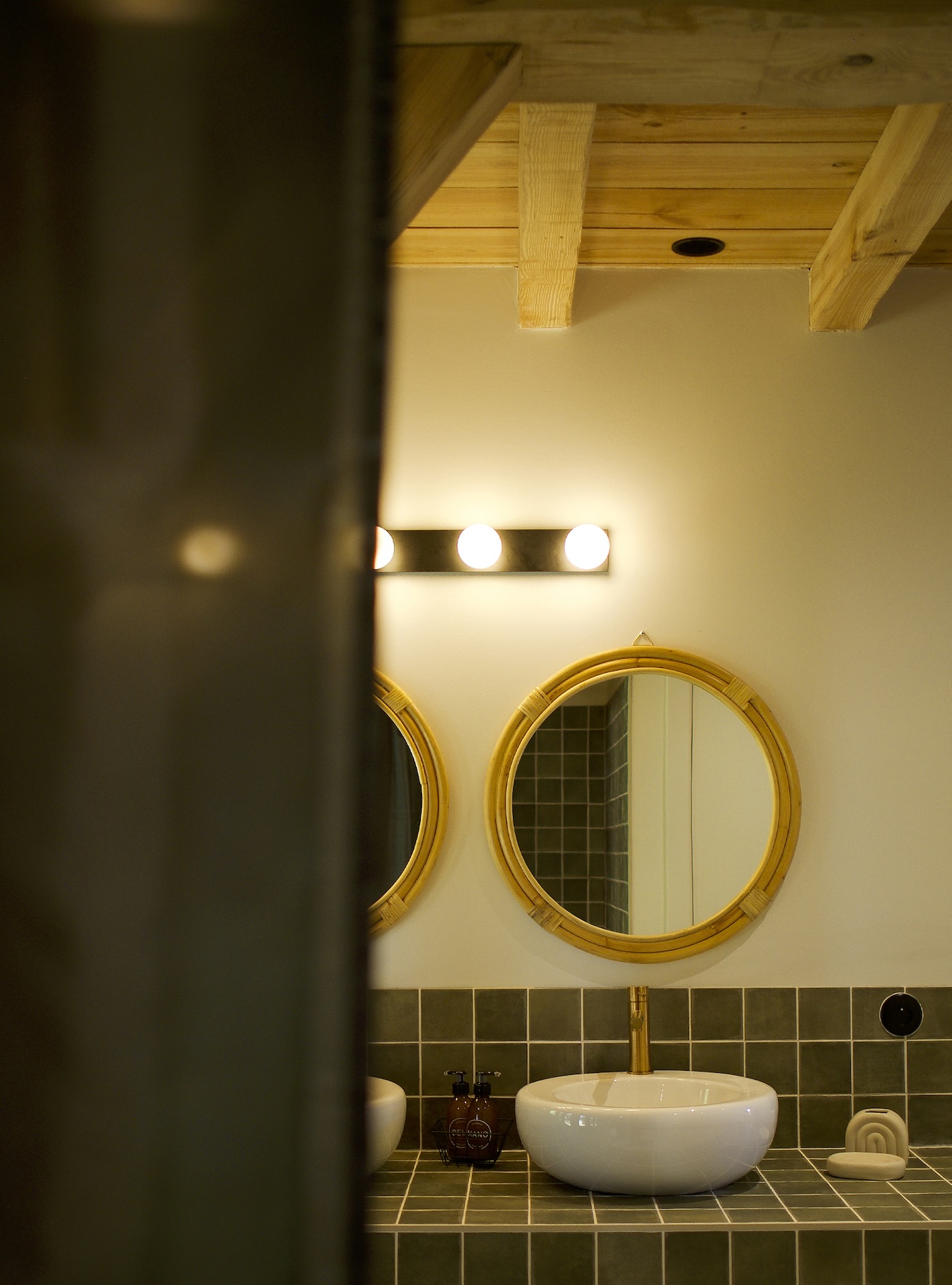 salle de bain carrelage vert Airial du Branasse Hossegor salle de bain carrelage vert Airial du Branasse Hossegor