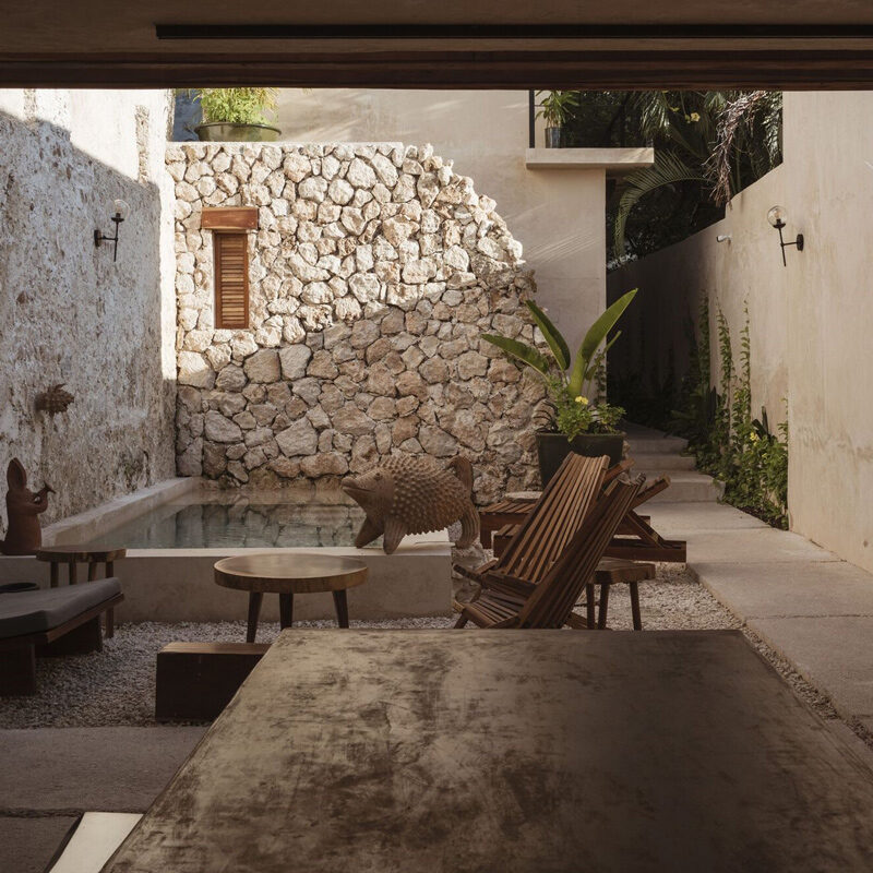 jardin avec mur en pierres et petite piscine jardin avec mur en pierres et petite piscine