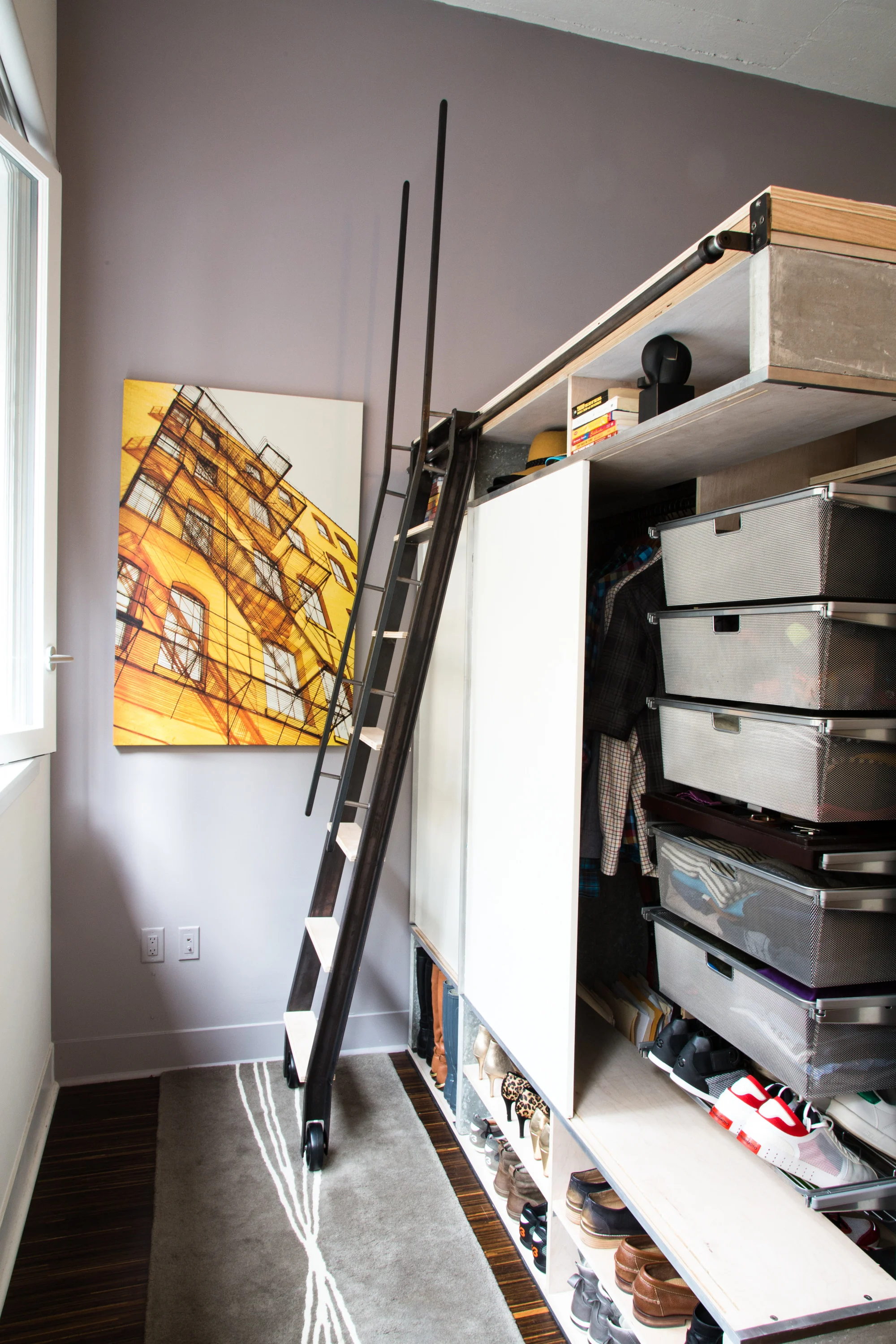 mezzanine avec échelle
