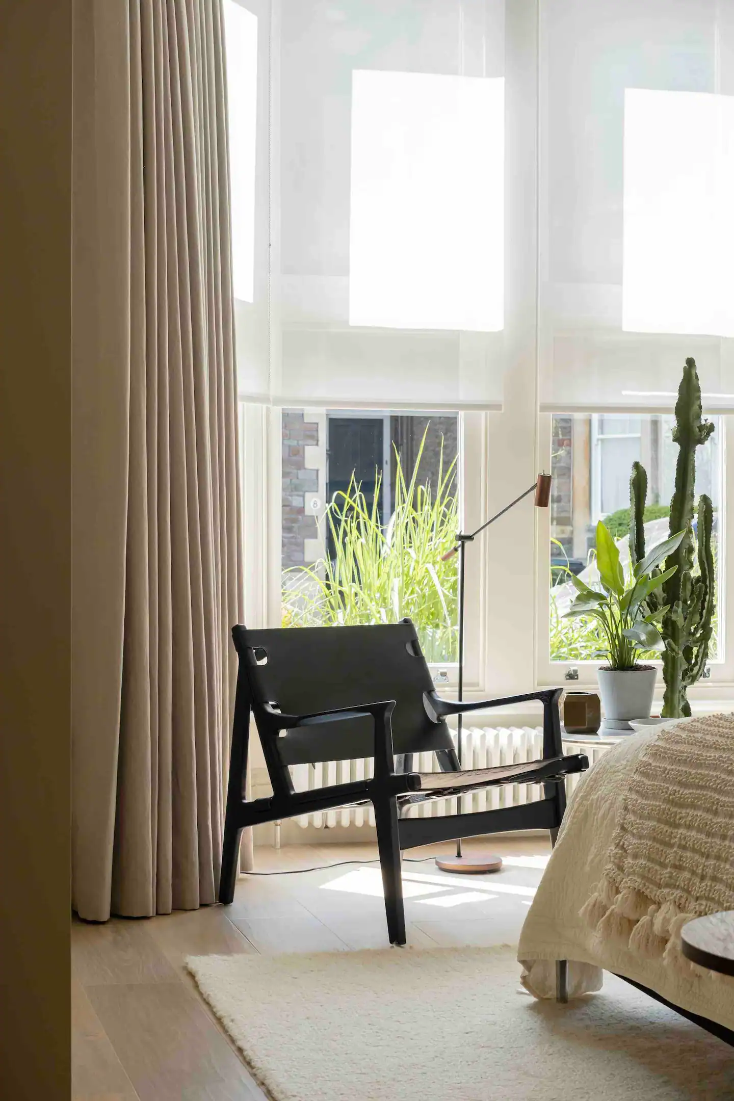 chambre décoration moderne appartement avec jardin