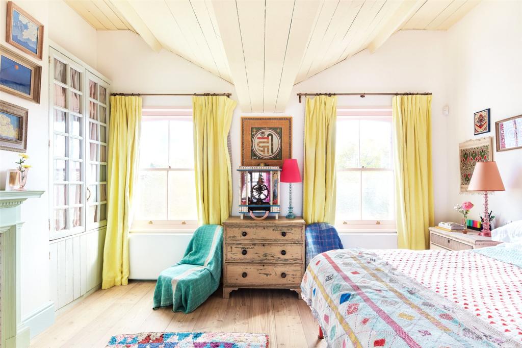 chambre avec parquet ancien