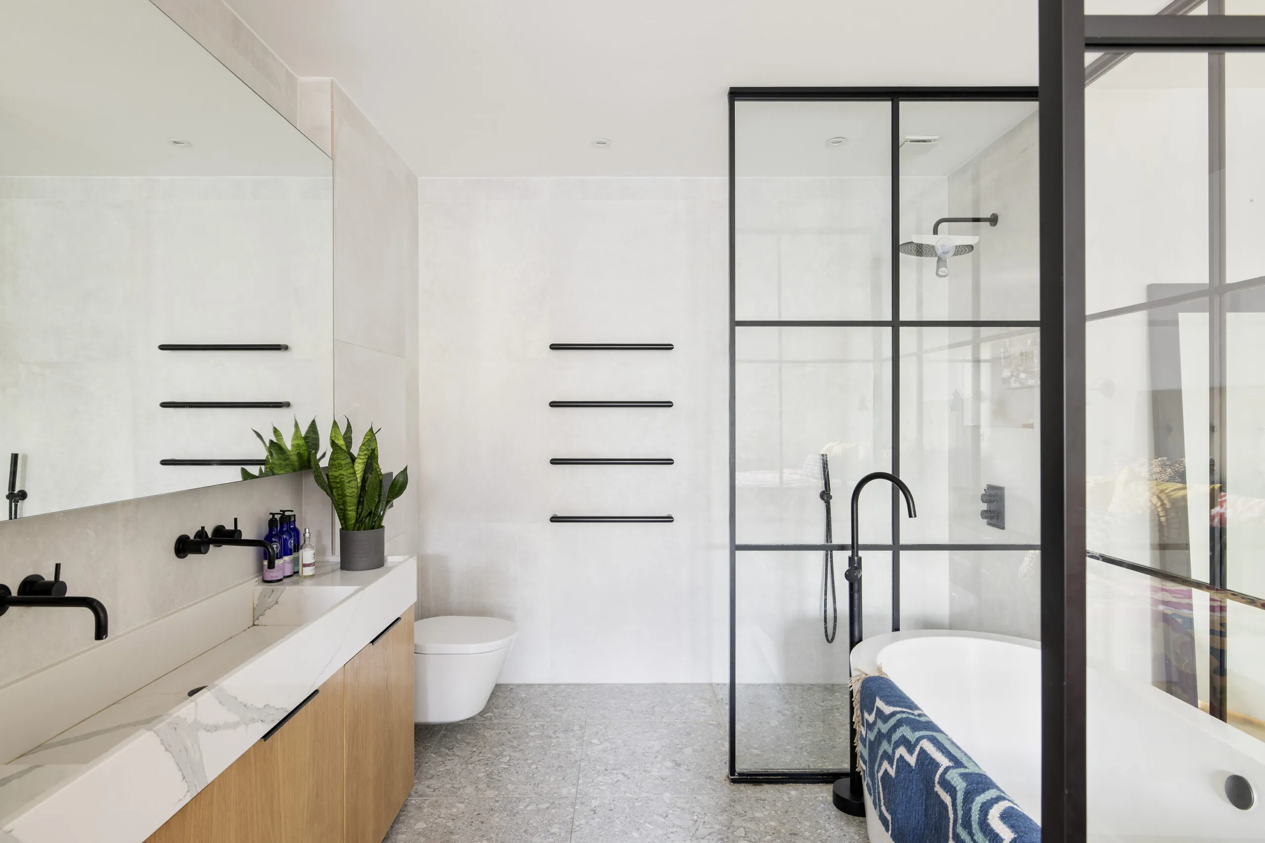 salle de bain design avec verrière salle de bain design avec verrière