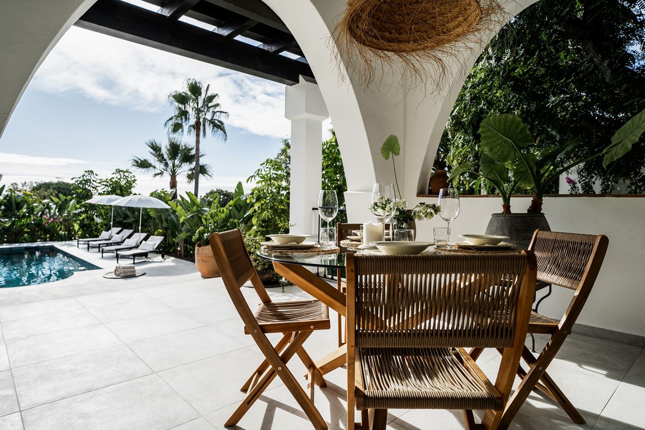 porche maison contemporaine à Marbella porche maison contemporaine à Marbella